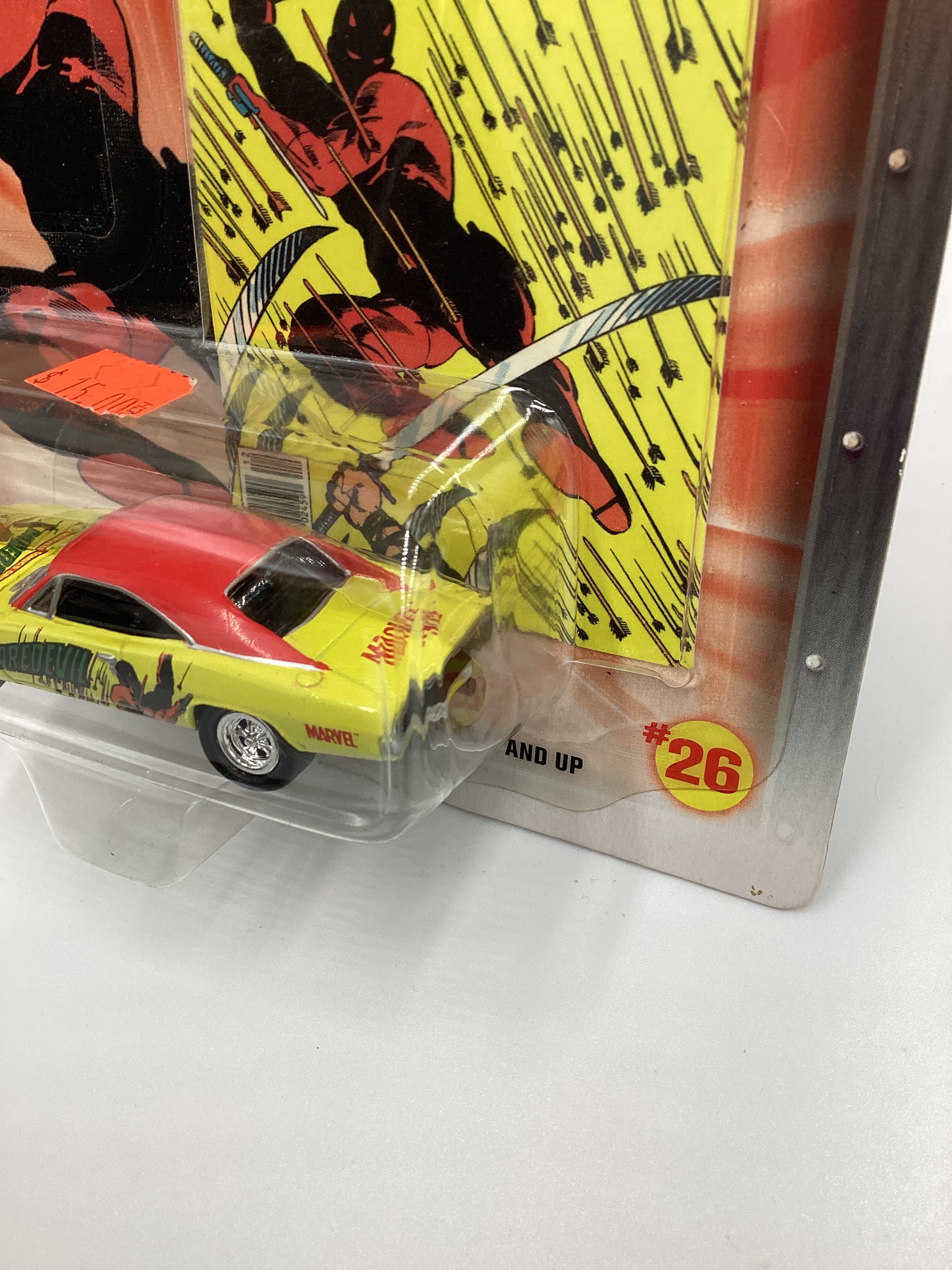 Johnny Lightning Marvel Daredevil #26 69 Dodge Charger Yellow 232A - Image 4