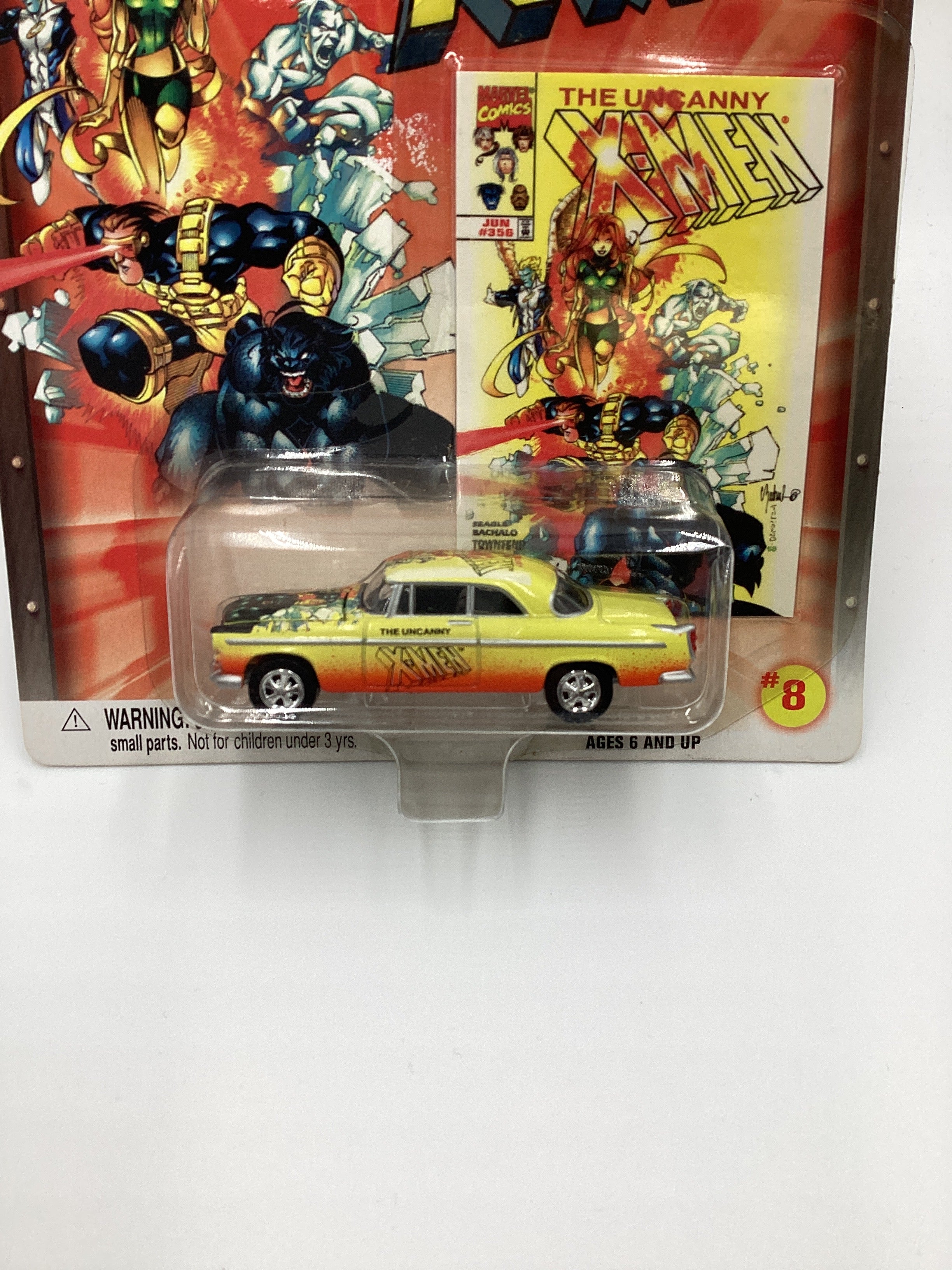 Johnny Lightning Marvel The Uncanny X-Men #8 55 Chrysler C-300 Yellow 219A - Image 3