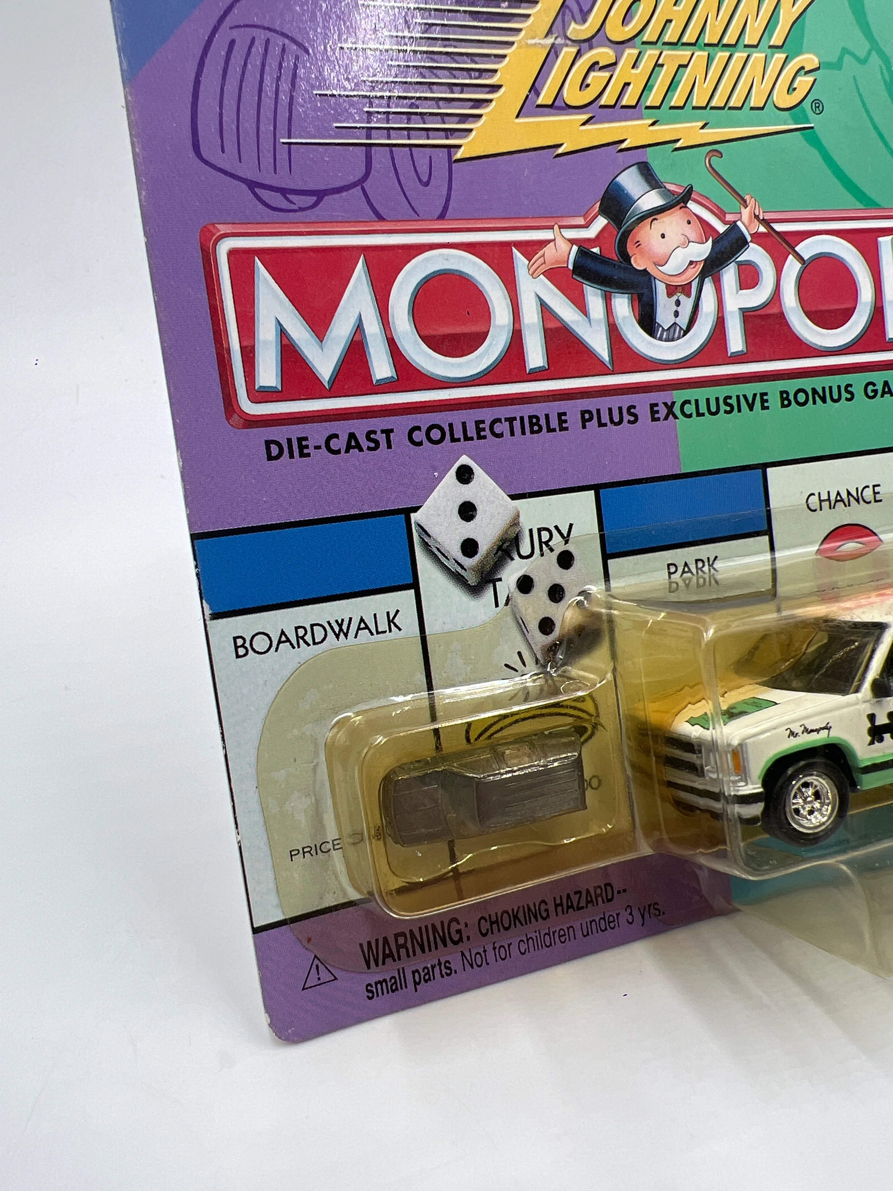 Johnny Lightning Monopoly 1997 Chevy Tahoe White 230D - Image 5