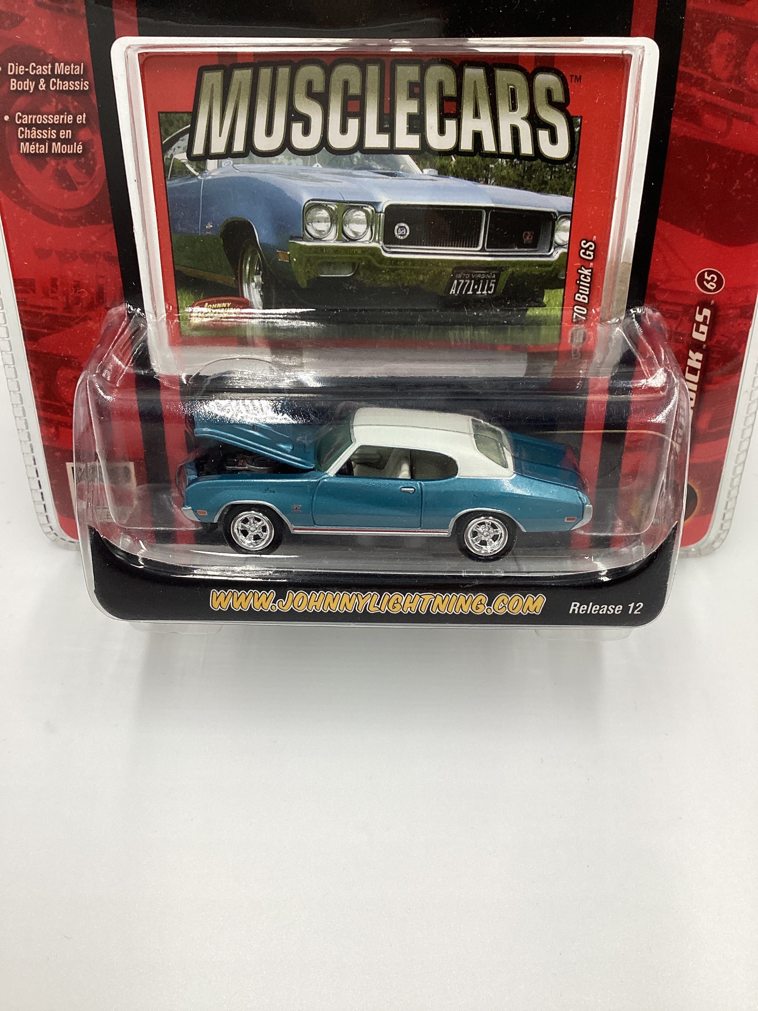 Johnny Lightning Muscle Cars 70 Buick GS Blue 221A - Image 3