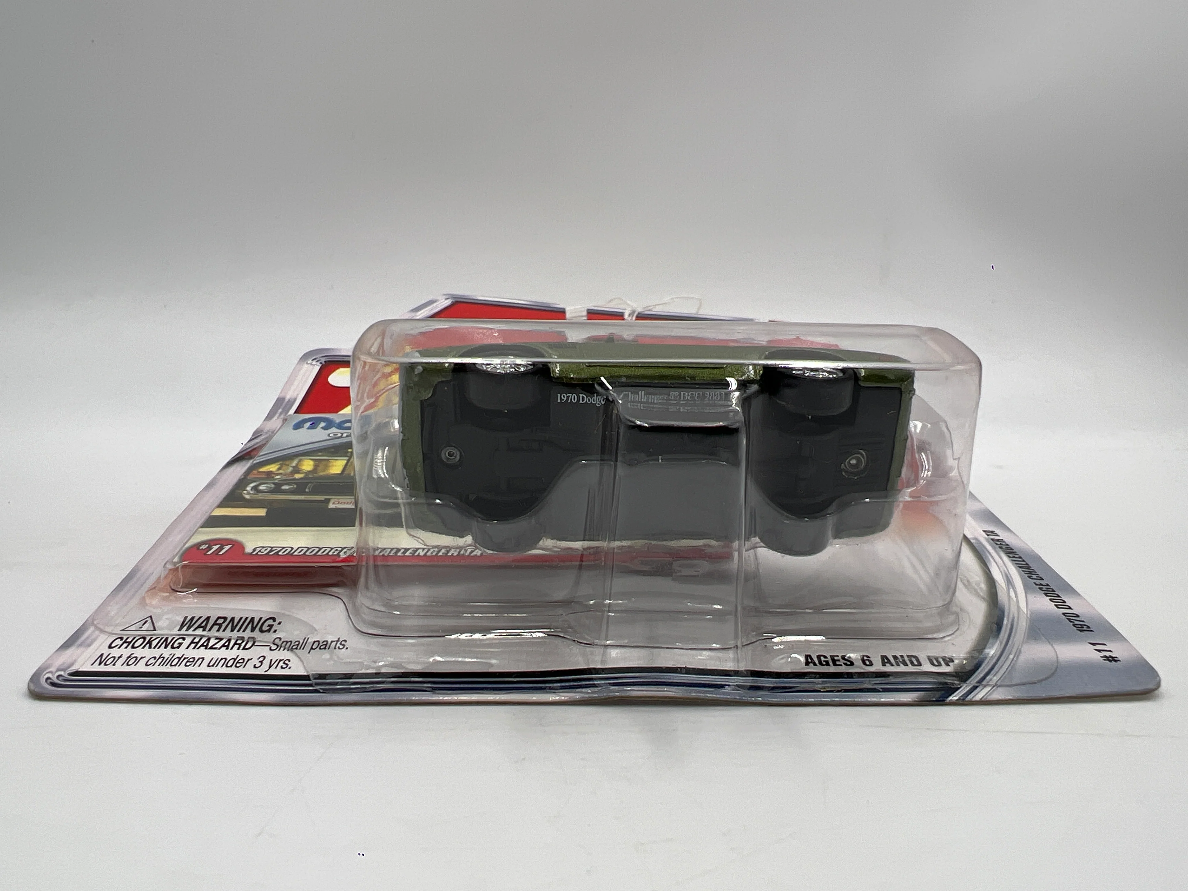 Johnny Lightning Mopar Or No Car #11 1970 Dodge Challenger TA Green 219D - Image 5