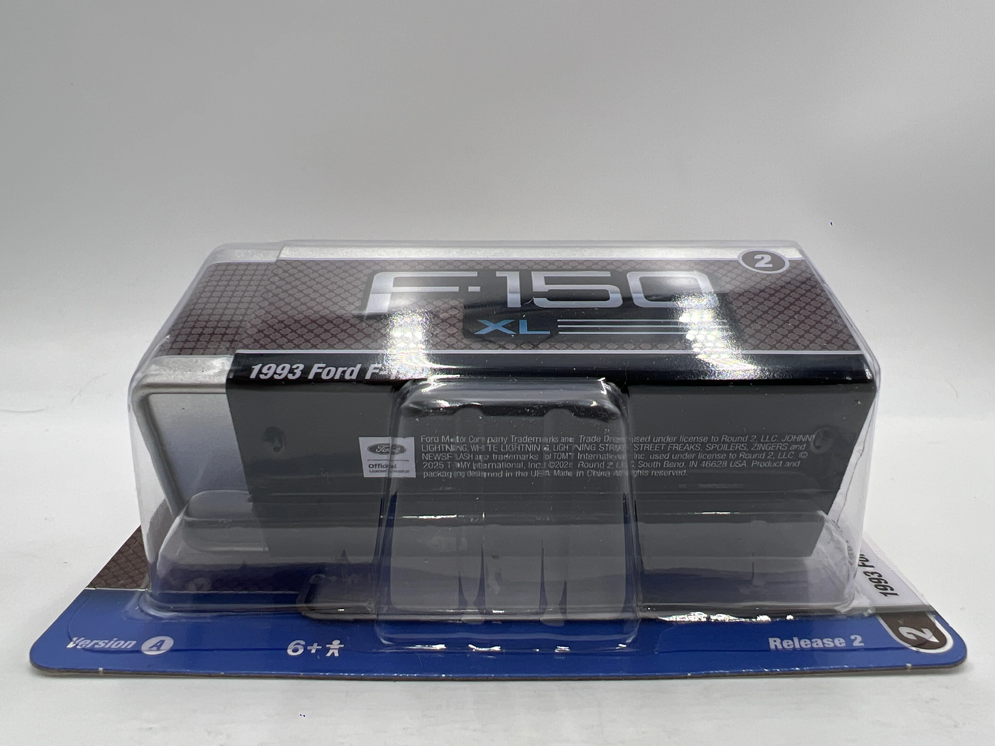 2025 Johnny Lightning Pro Collector Storage Tin #2 White Lightning CHASE 1993 Ford F-150 Brown - Image 5