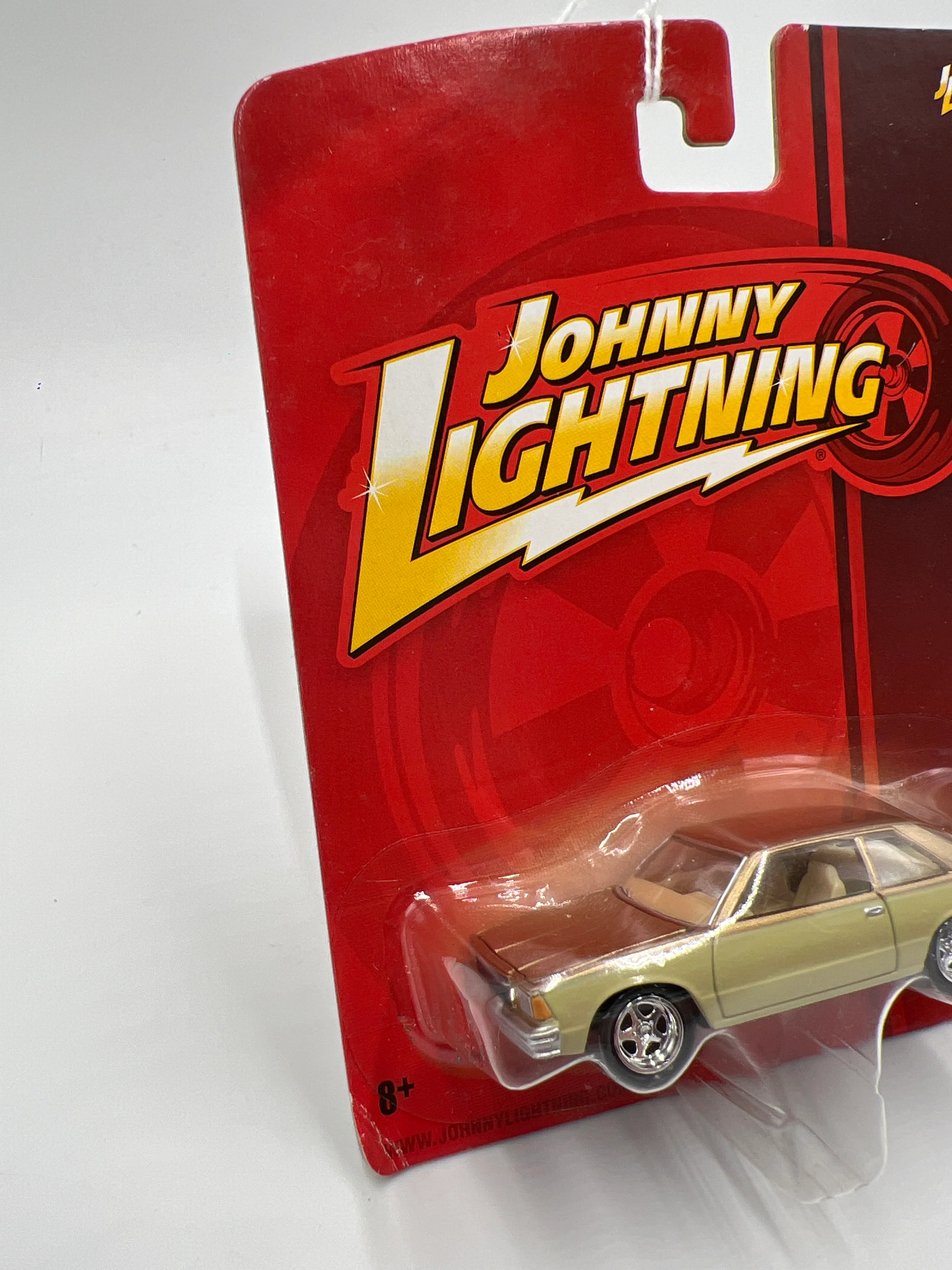 Johnny Lightning Release #4 1981 Chevy Malibu - Image 5