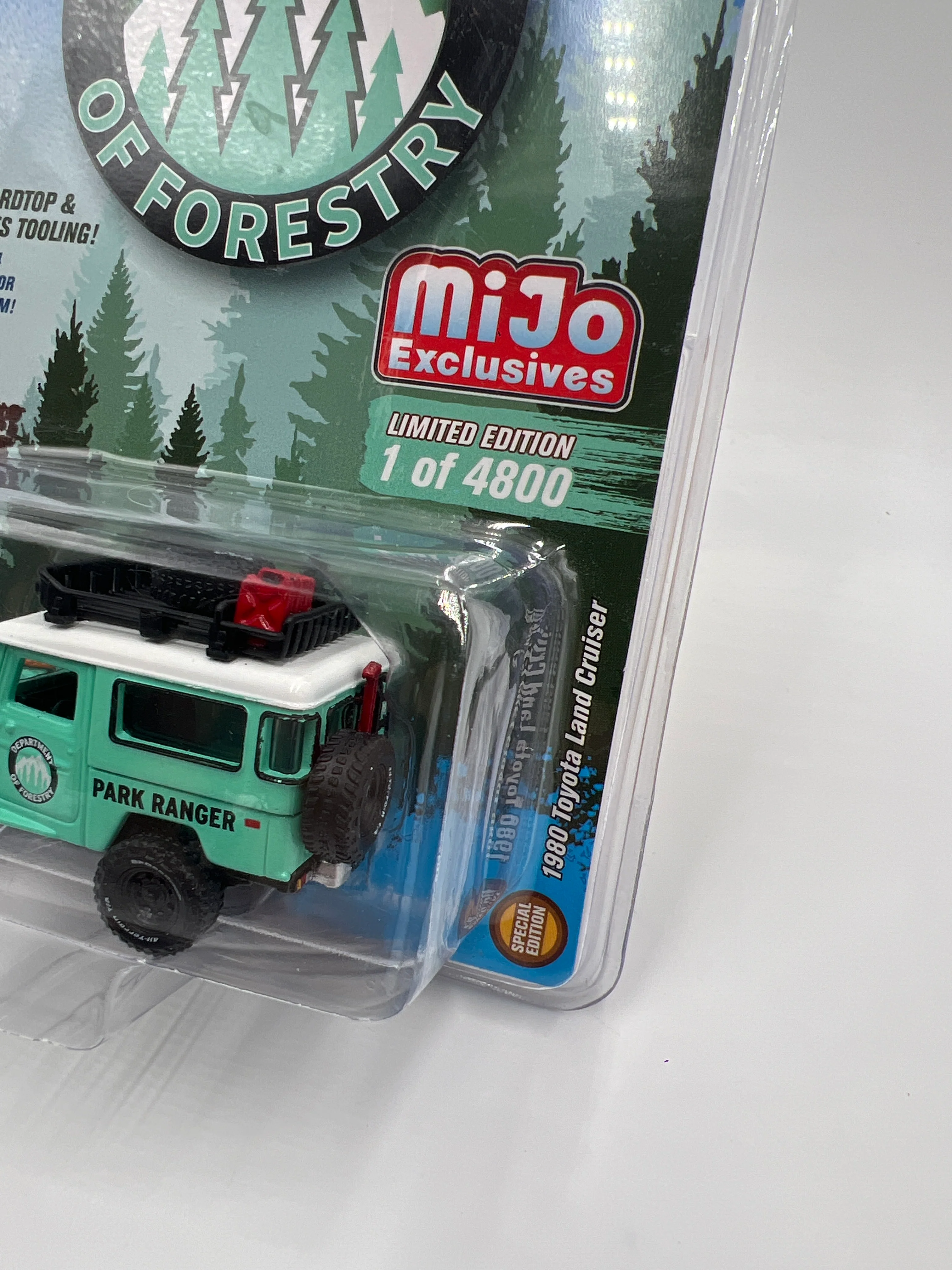 Johnny Lightning MiJo Exclusives 1/4800 Off Road Department of Forestry 1980 Toyota Land Cruiser Park Ranger - Image 3