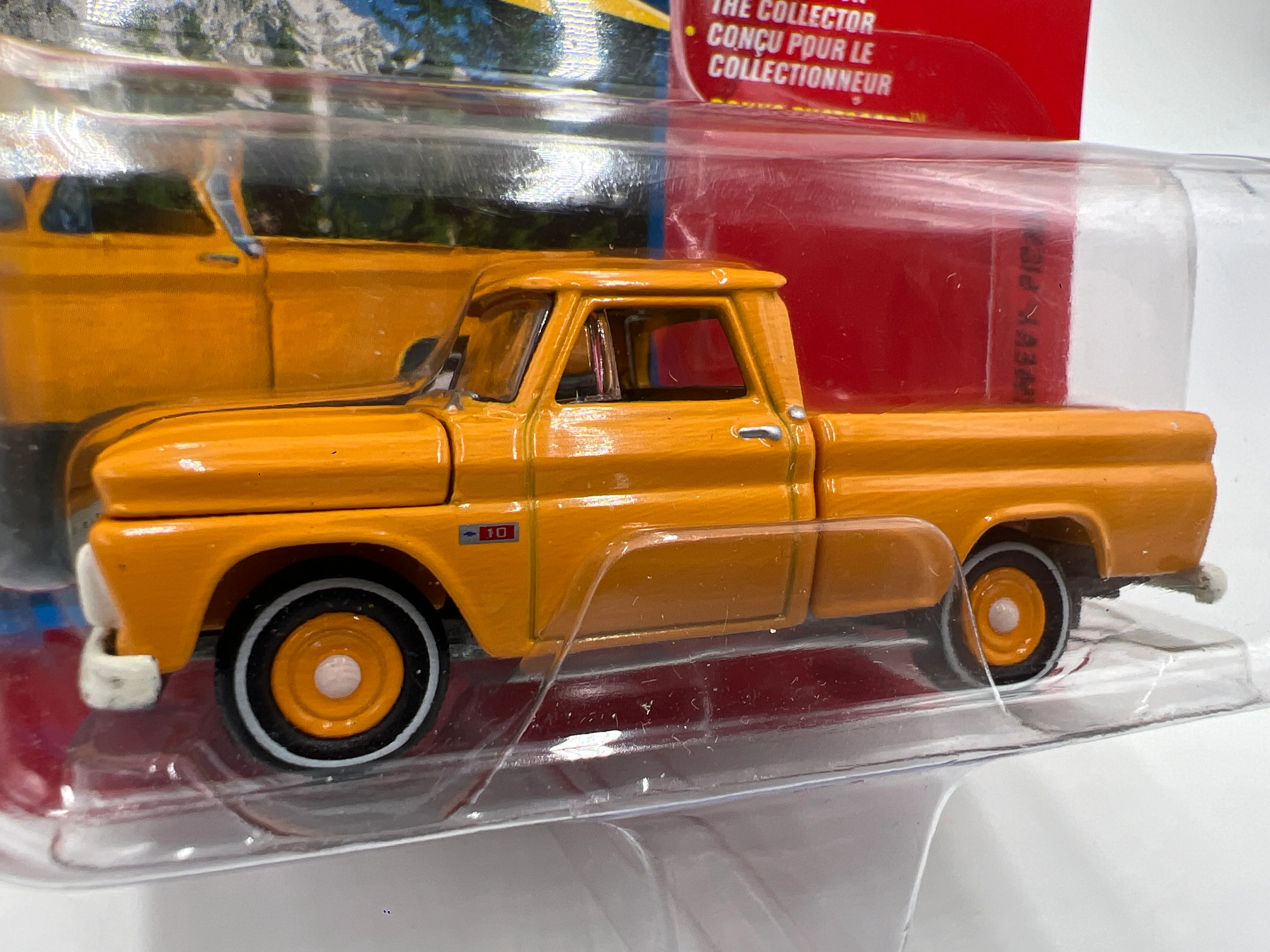 Johnny Lightning Chevy Thunder #11 1965 Chevy Pickup Orange 220G - Image 3