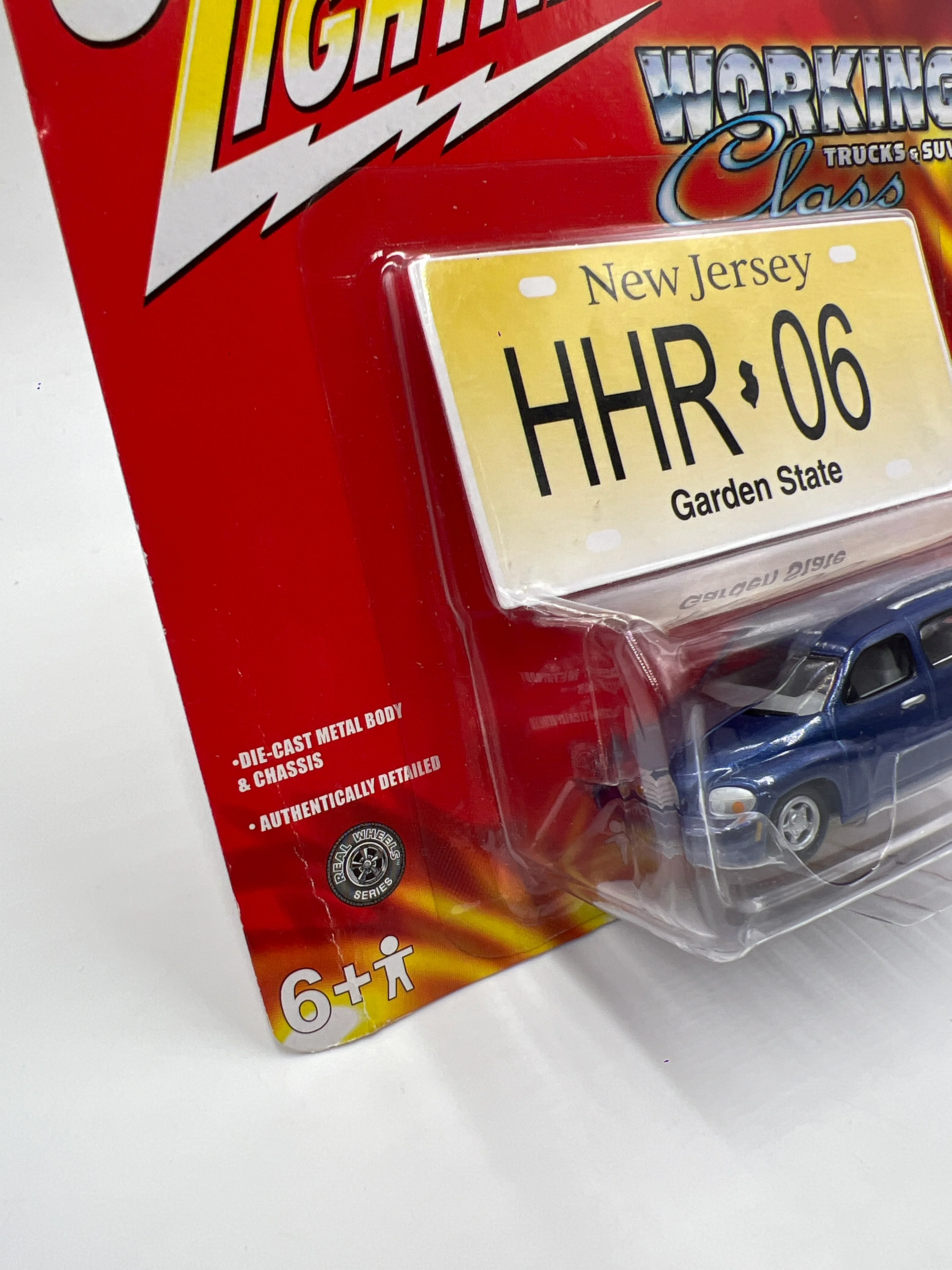 Johnny Lightning Working Class #1 2006 Chevy HHR Blue Card Not Perfect 220D - Image 5