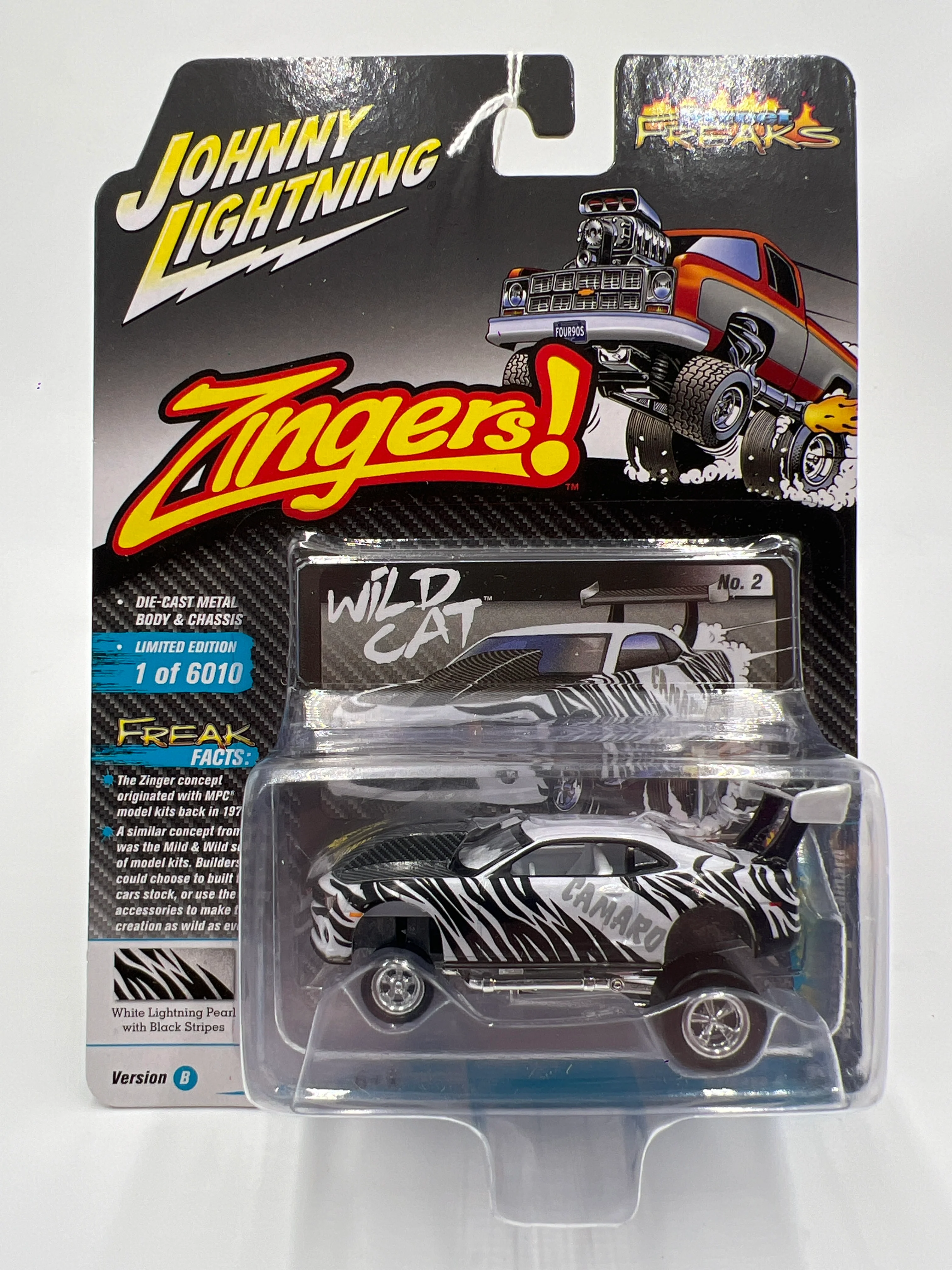 Johnny Lightning Street Freaks Zingers Release 2 Version B 2011 Chevy Camaro Wild Cat White/Black 228G - Image 2