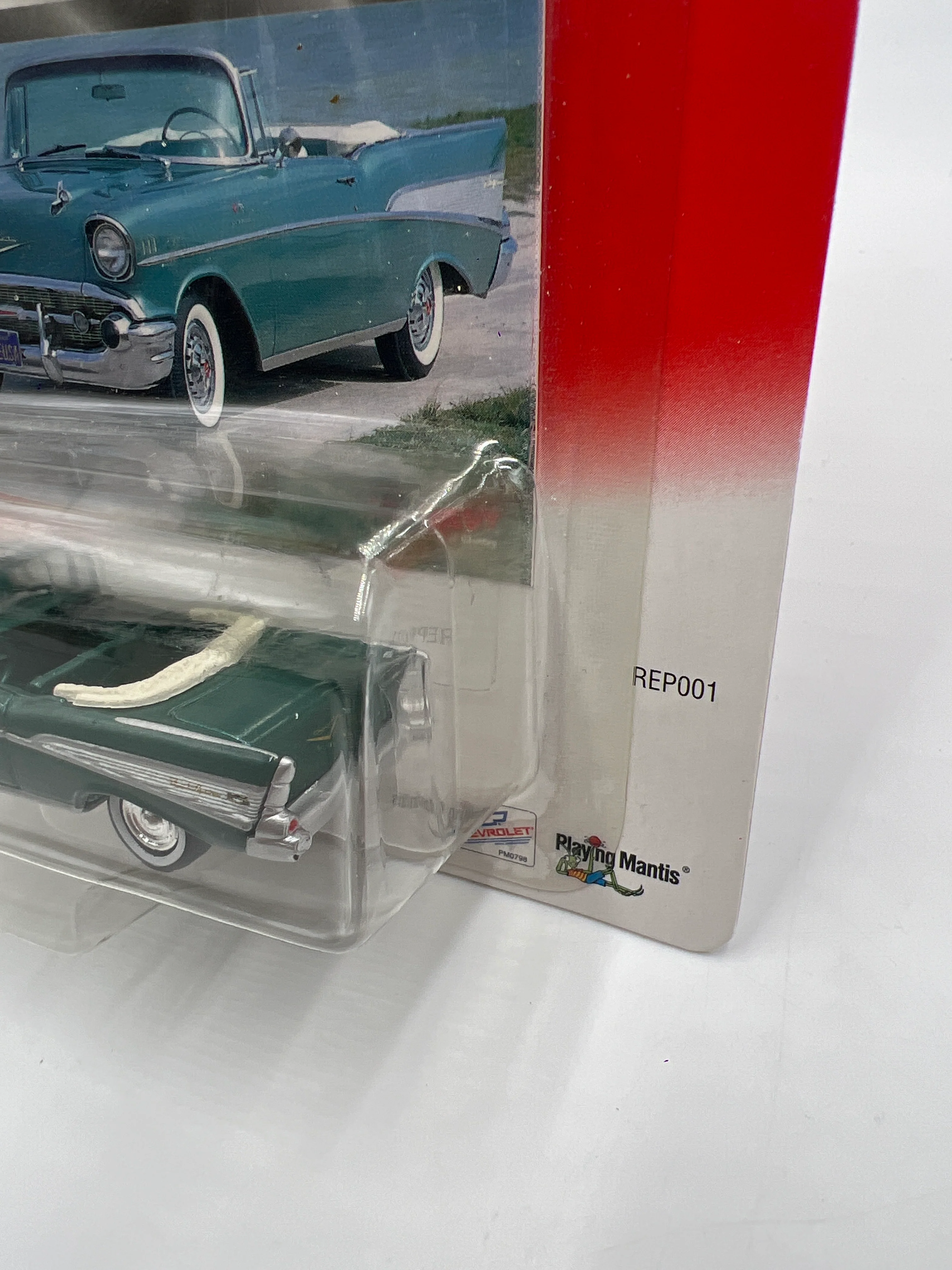 Johnny Lightning Tri-Chevy 1957 Chevy Bel Air Green 219F - Image 4