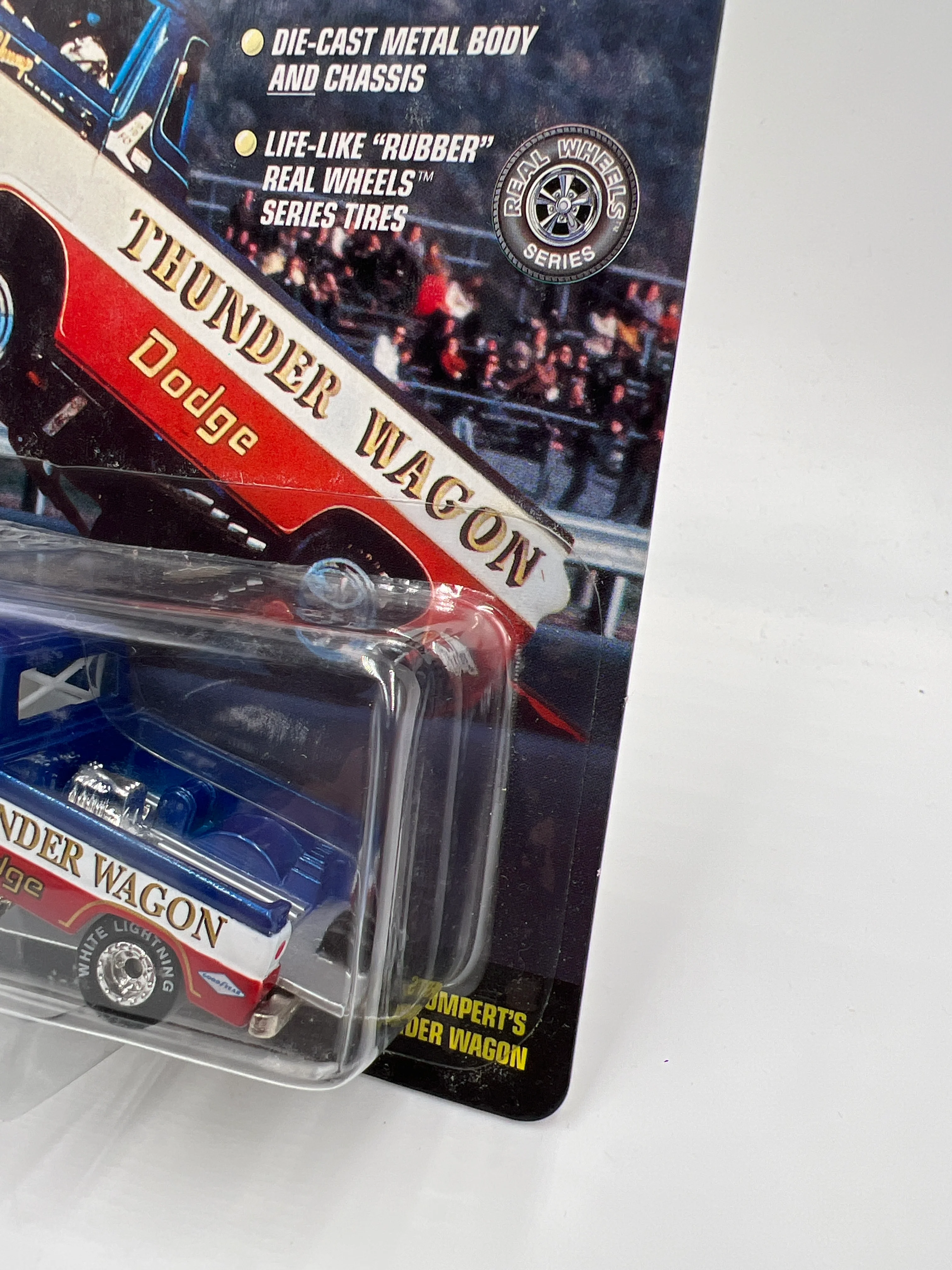 Johnny Lightning White Lightning Chase Show Stoppers G.E. Shumperts Dodge Thunder Wagon - Image 4