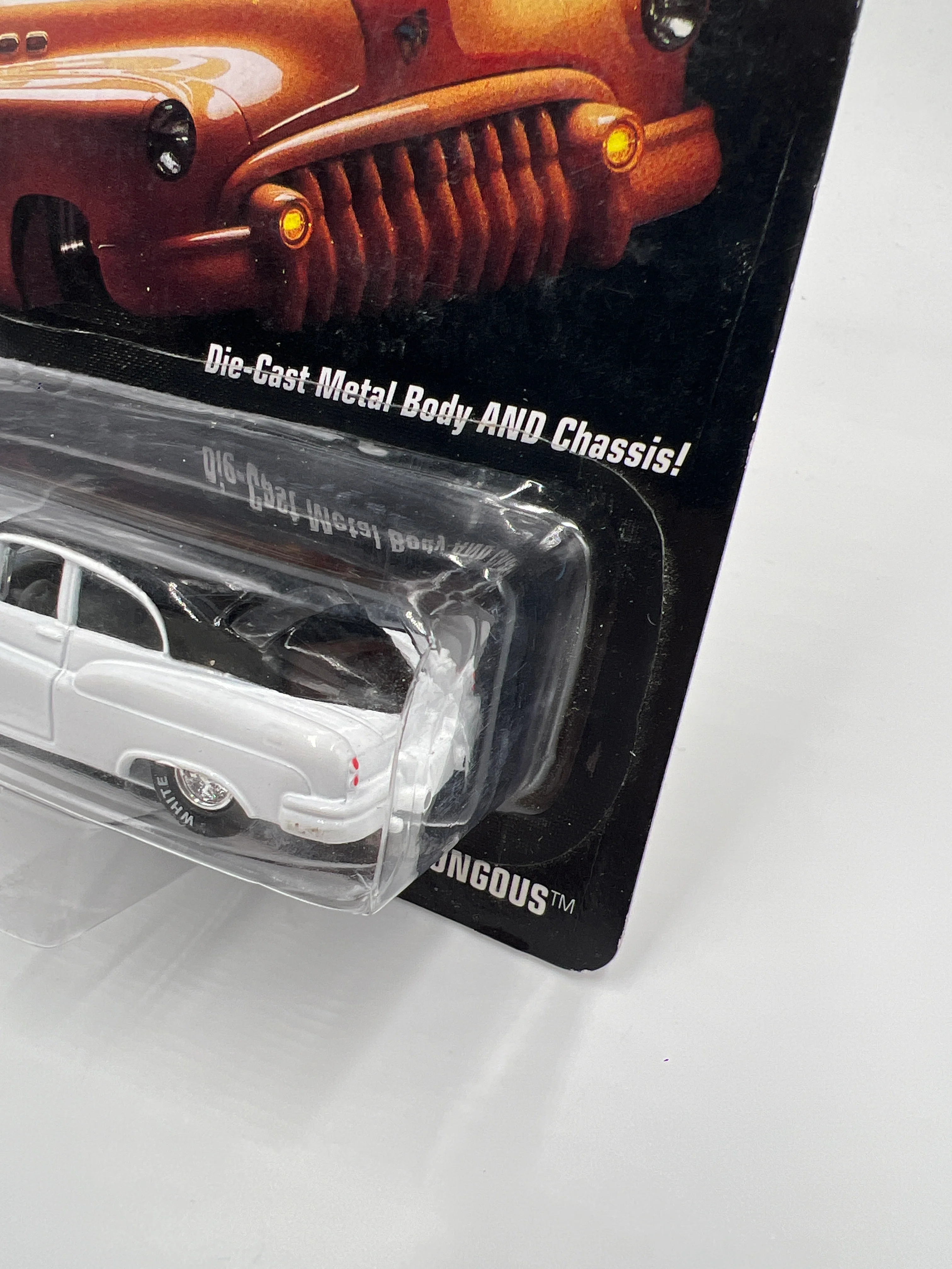 Johnny Lightning White Lightning Chase Hot Rods #425 Bumongous White - Image 4