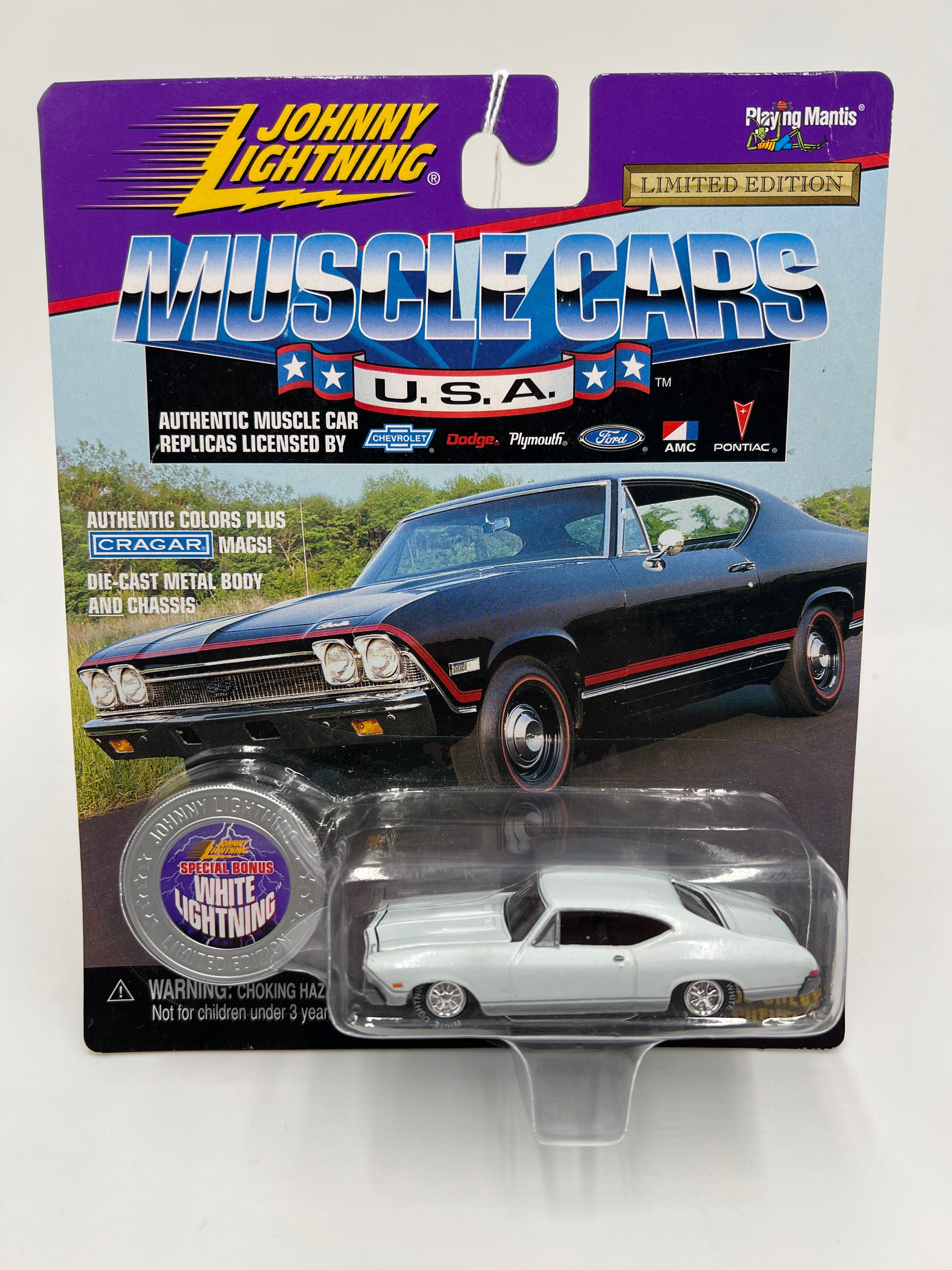 Johnny Lightning White Lightning Chase Muscle Cars U.S.A. 1968 Chevy Chevelle White - Image 2
