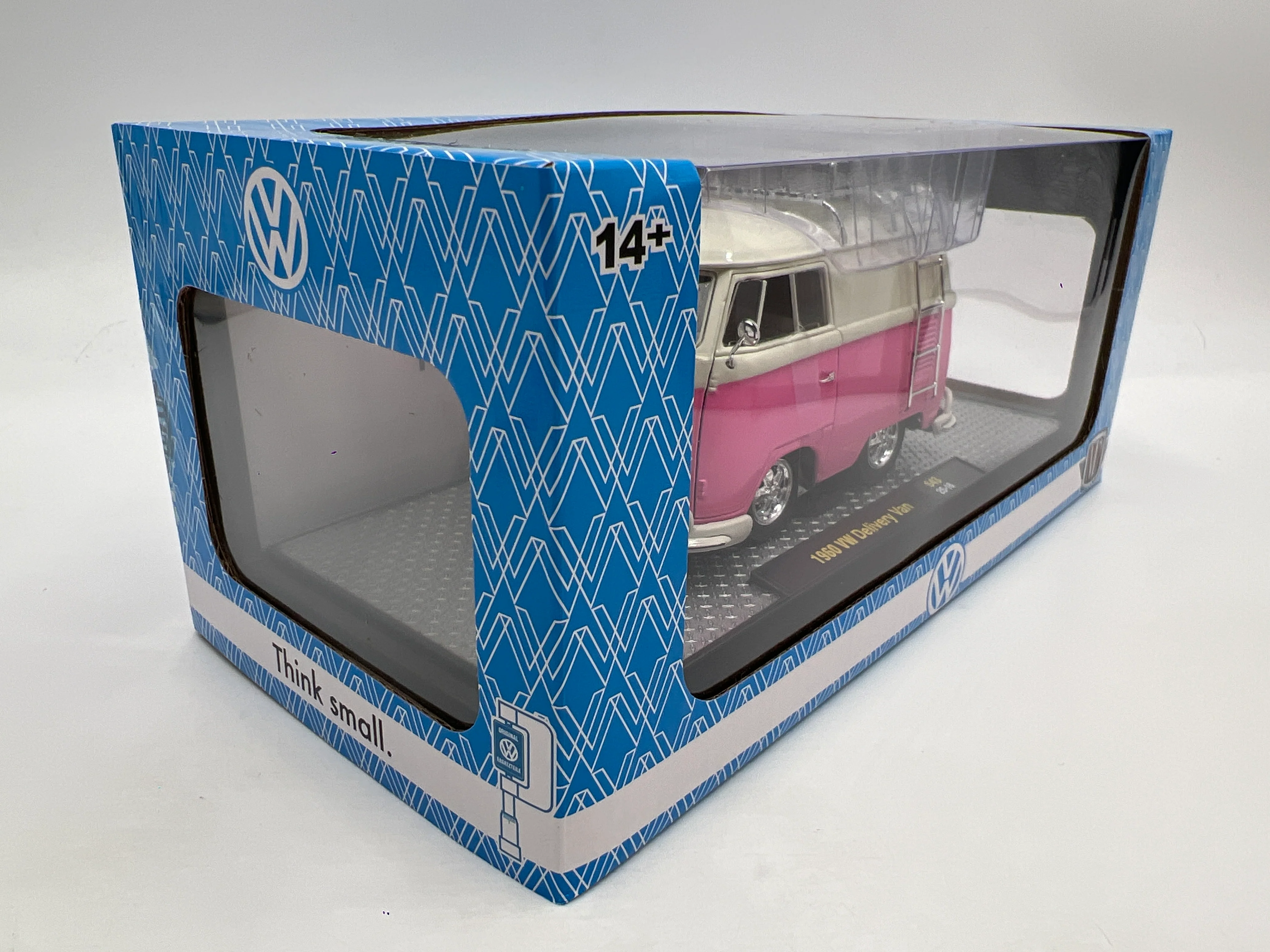M2 Machines 1/24 1960 VW Delivery Van Pink/White S43 - Image 4