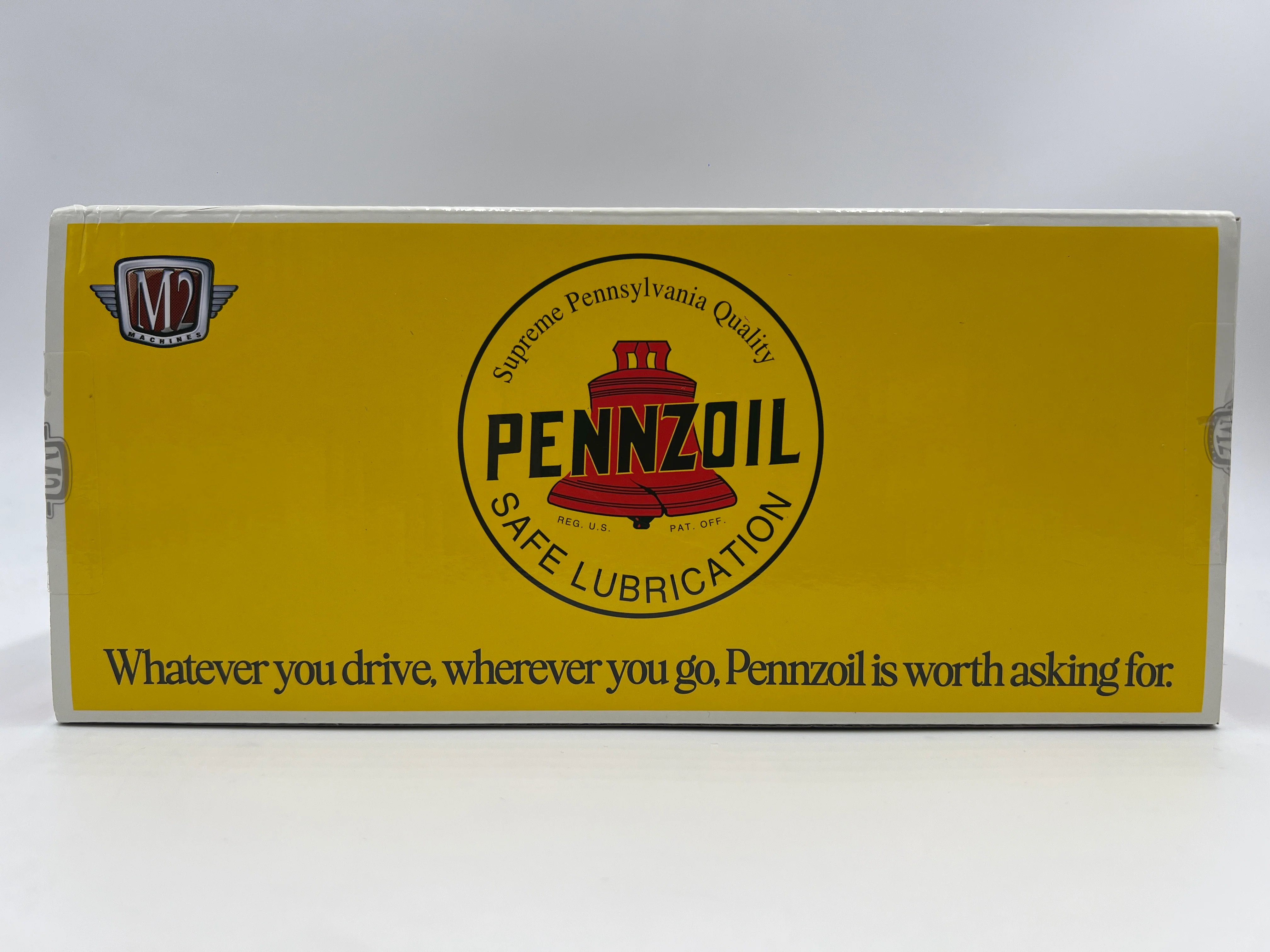 M2 Machines 1/24 Pennzoil 1971 Plymouth Cuda 440 Yellow R117 - Image 6
