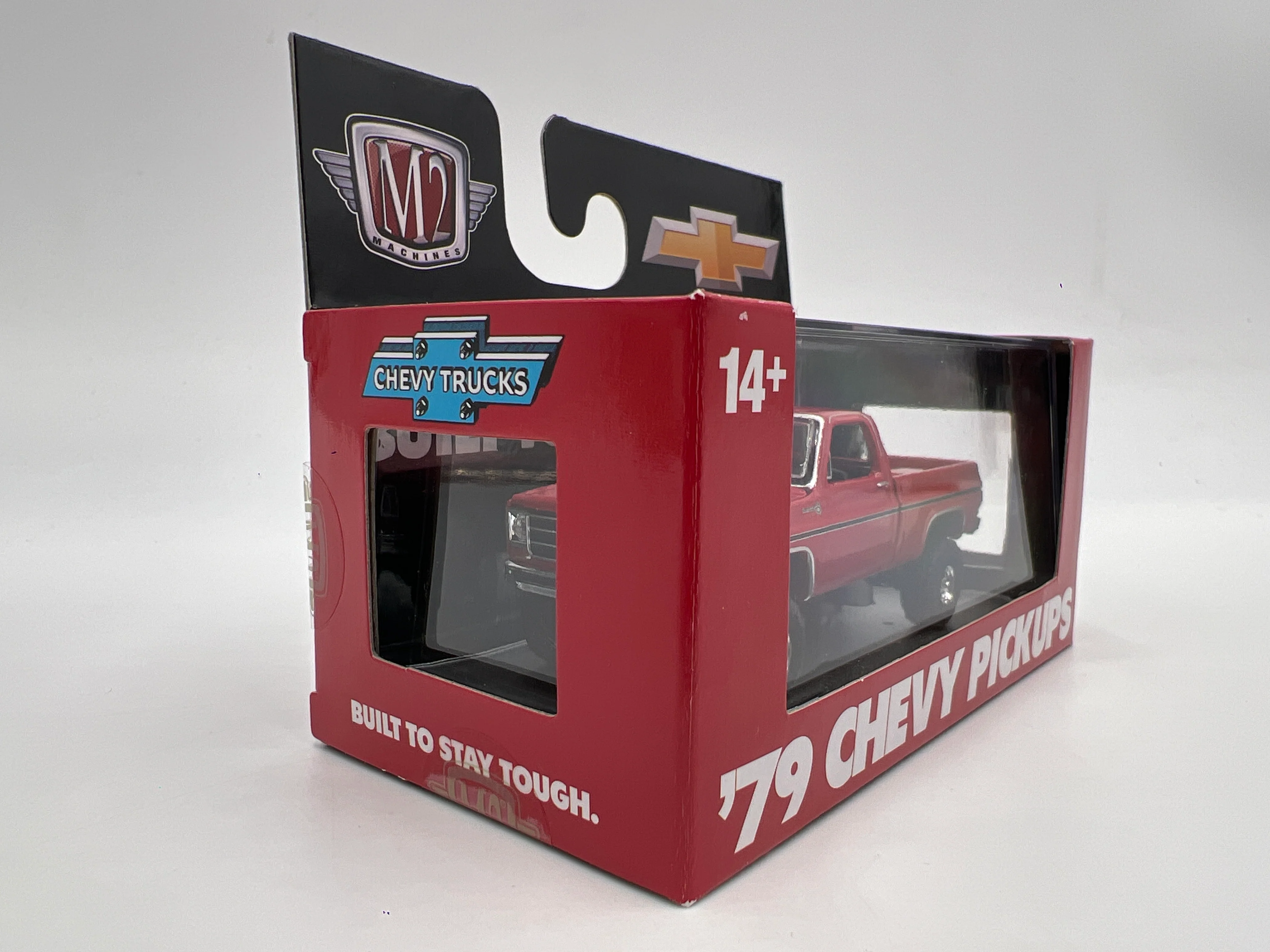 M2 Machines 1979 Chevrolet Scottsdale Red R104 - Image 4