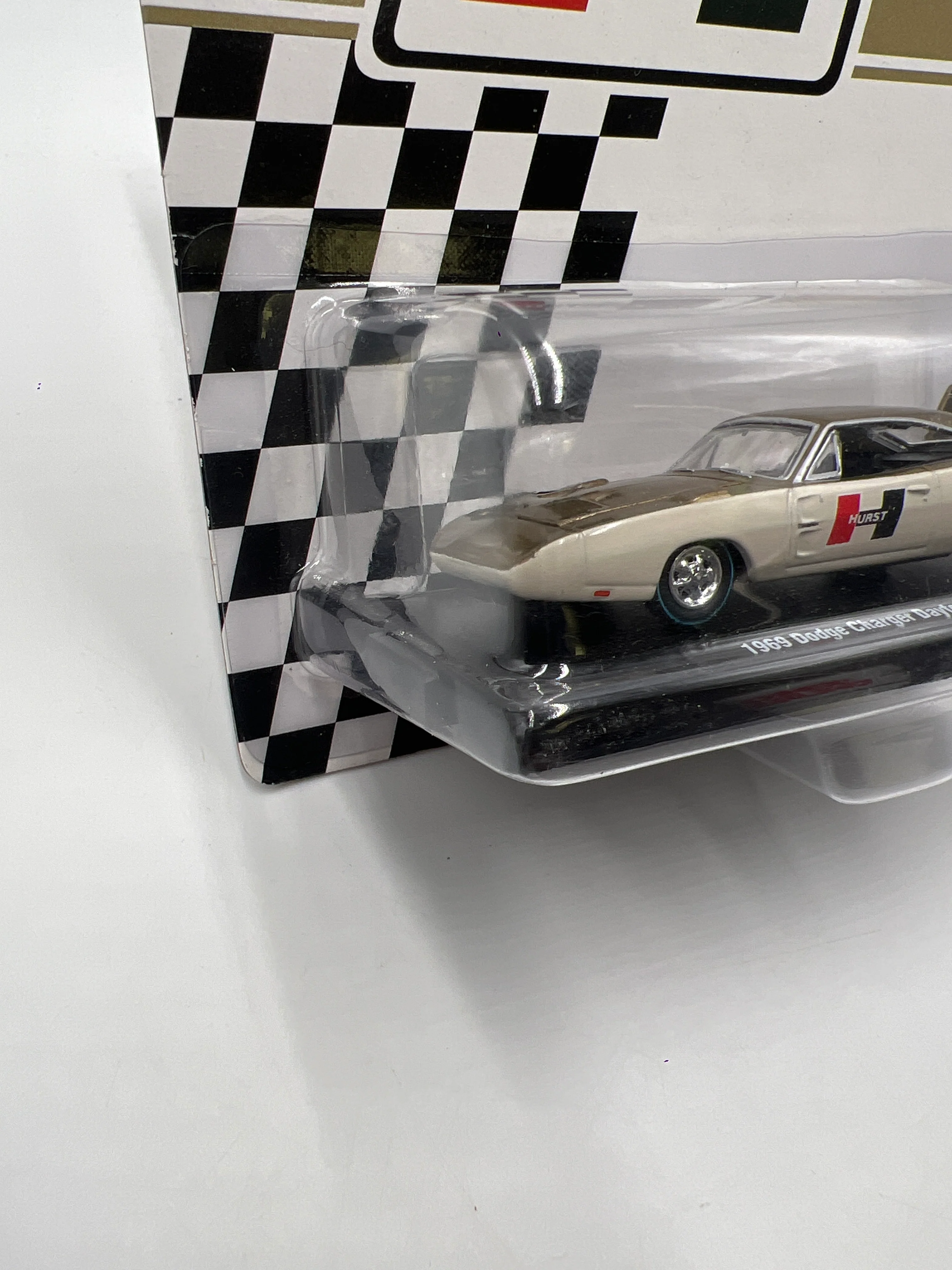 M2 Machines Auto Drivers Hurst 1969 Dodge Charger Daytona Hemi WMTS01 198E - Image 5