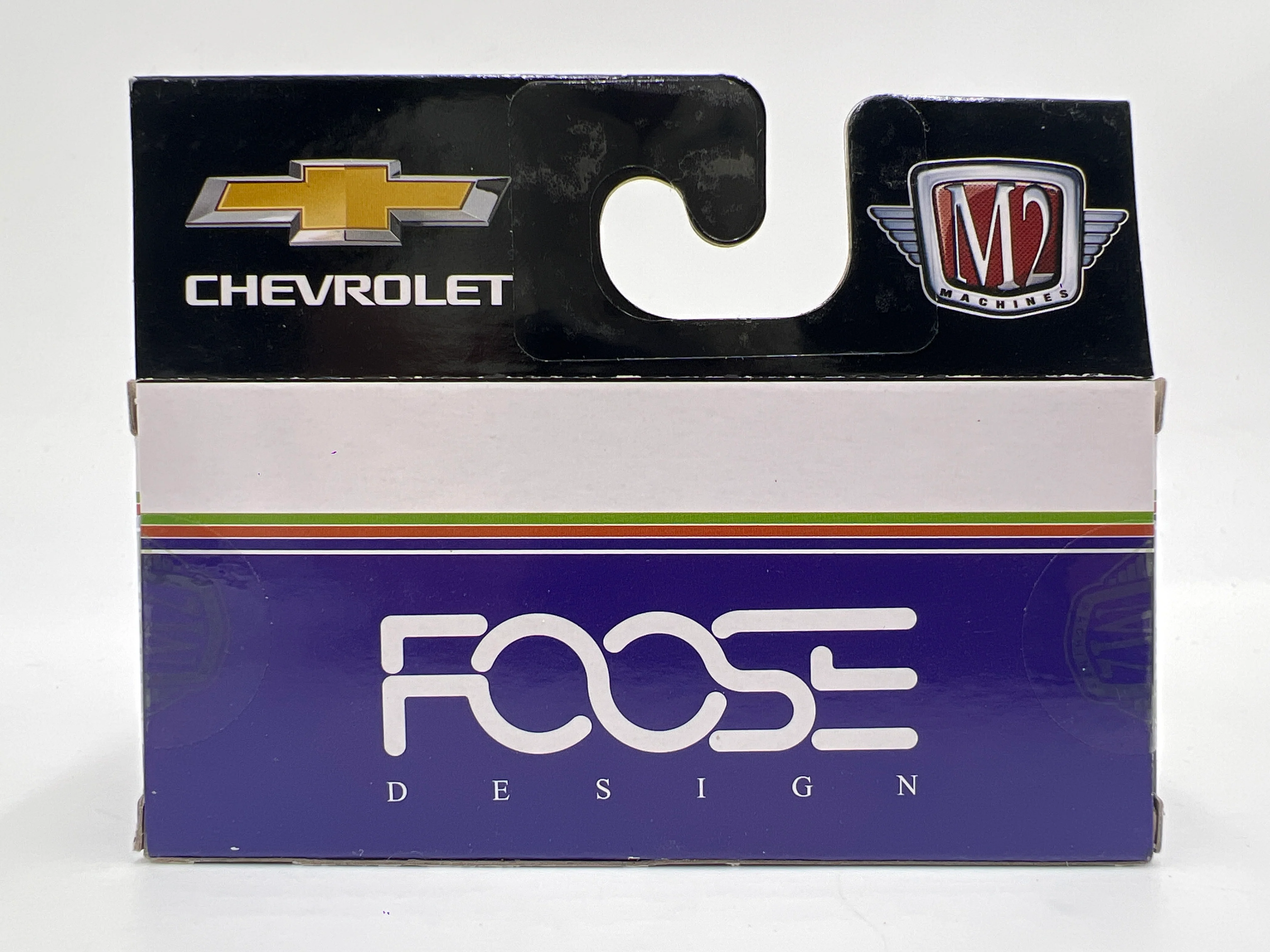 M2 Machines R83 Foose 1990 Chevrolet C1500 Silverado Purple/White - Image 3