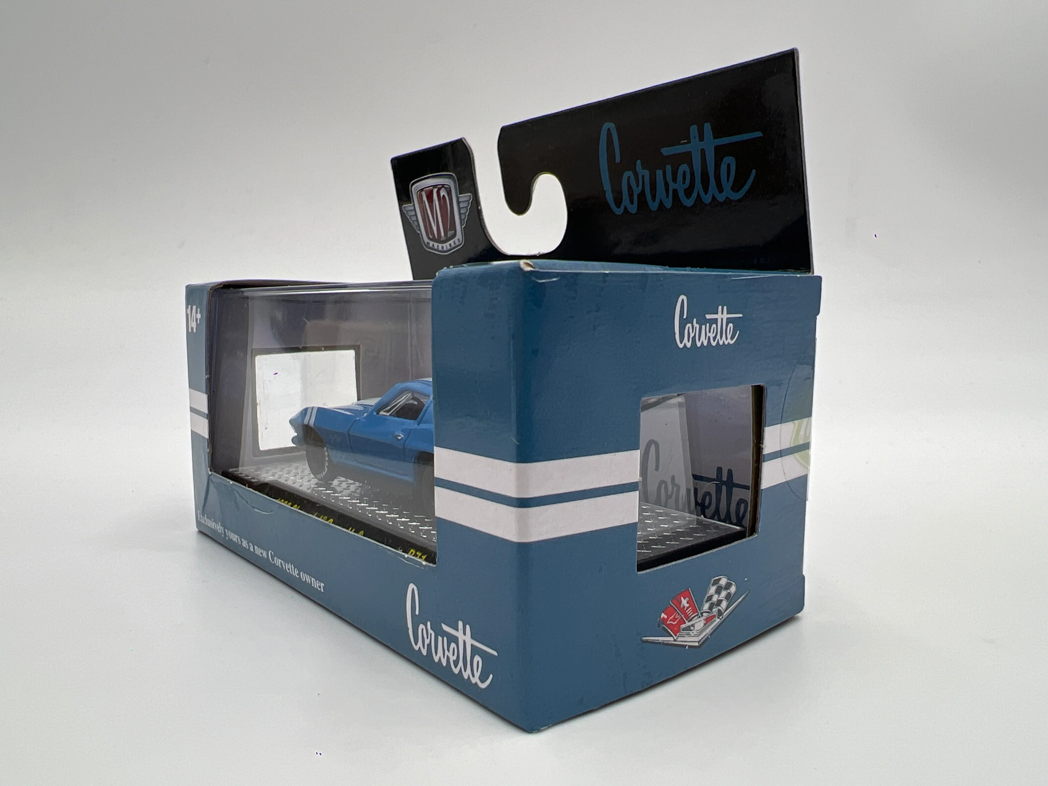 M2 Machines 1966 Chevrolet Corvette 427 Blue R71 - Image 4