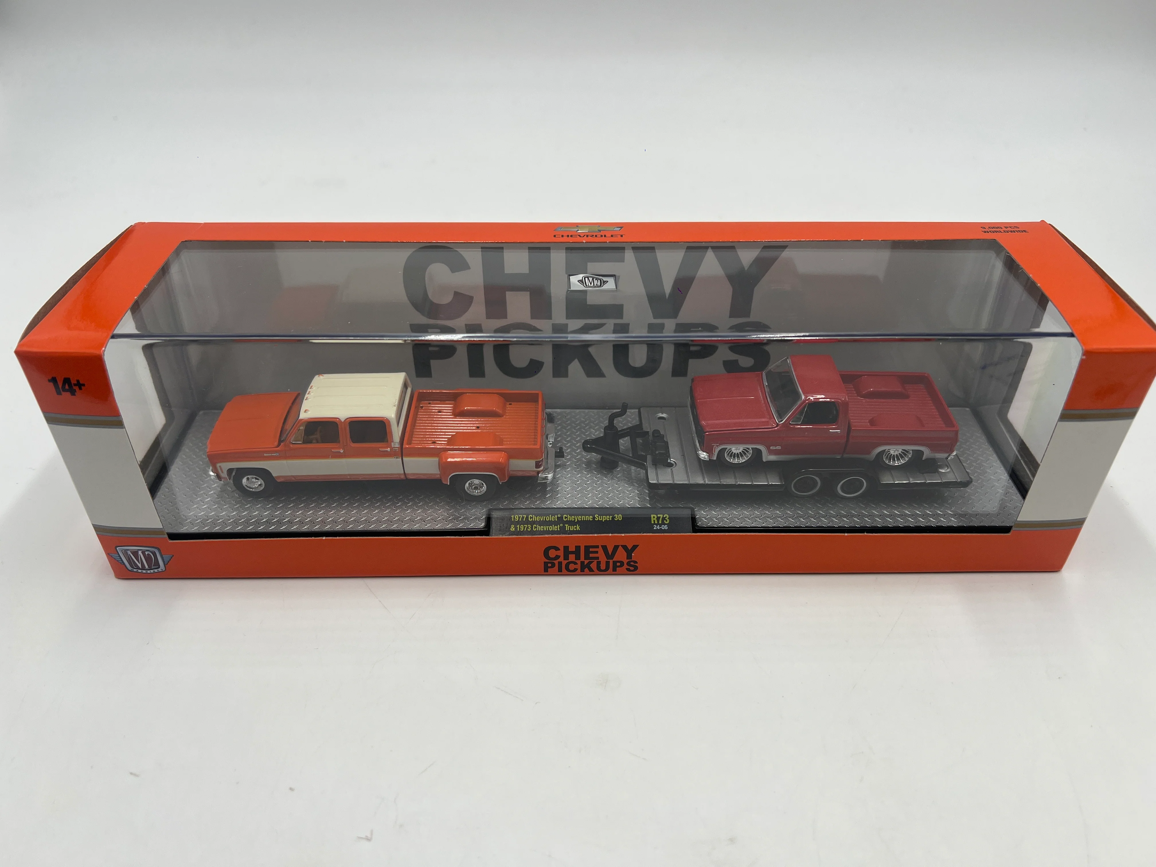 M2 Machines Chevy Pickups 1977 Chevrolet Cheyenne Super 30 & 1973 Chevrolet Truck R73 - Image 2
