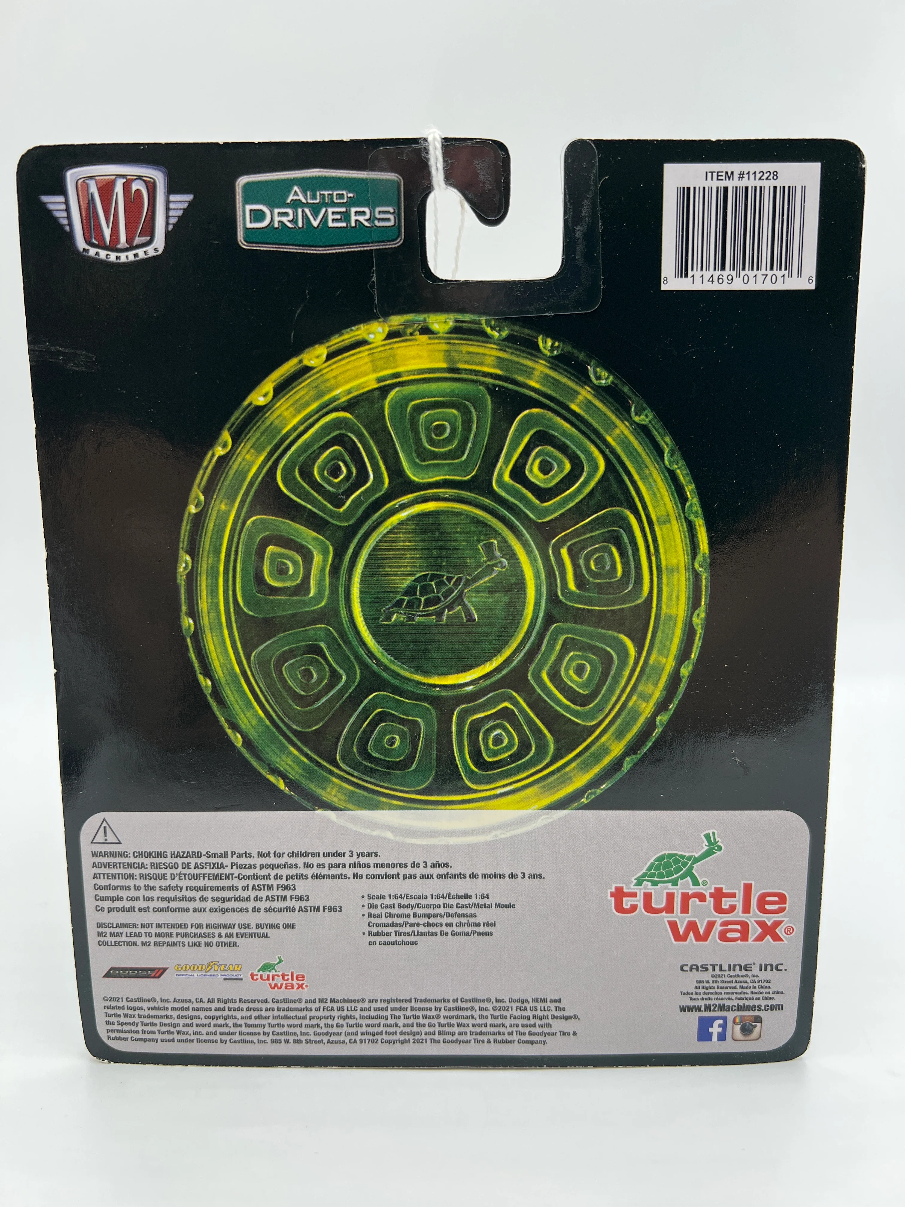 M2 Machines Auto Drivers 1971 Dodge Charger R/T 440 6-Pack Green Turtle Wax R74 192H - Image 5