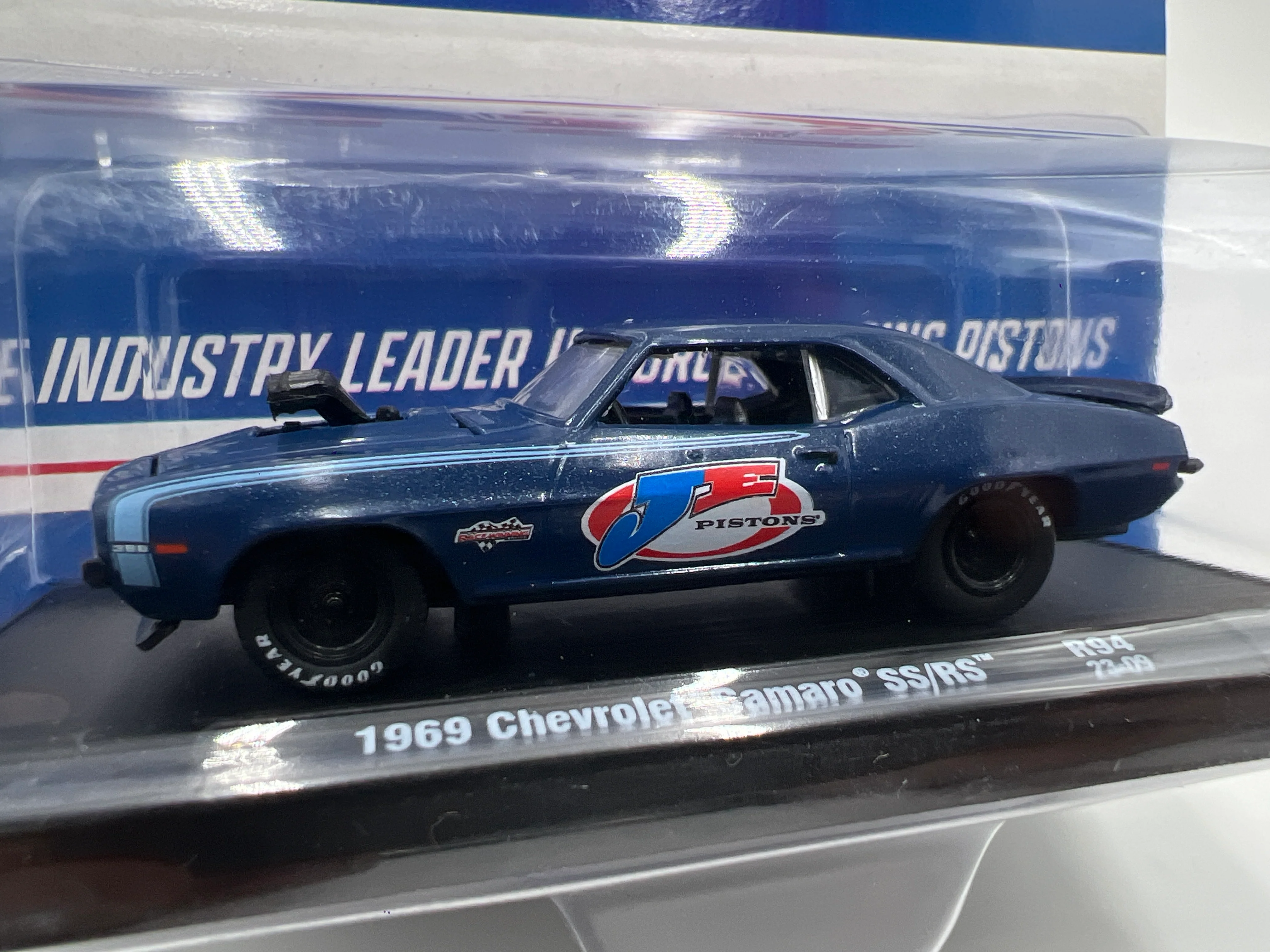 M2 Machines Auto-Drivers 1969 Chevrolet Camaro SS/RS Blue JE Pistons R94 192D - Image 2