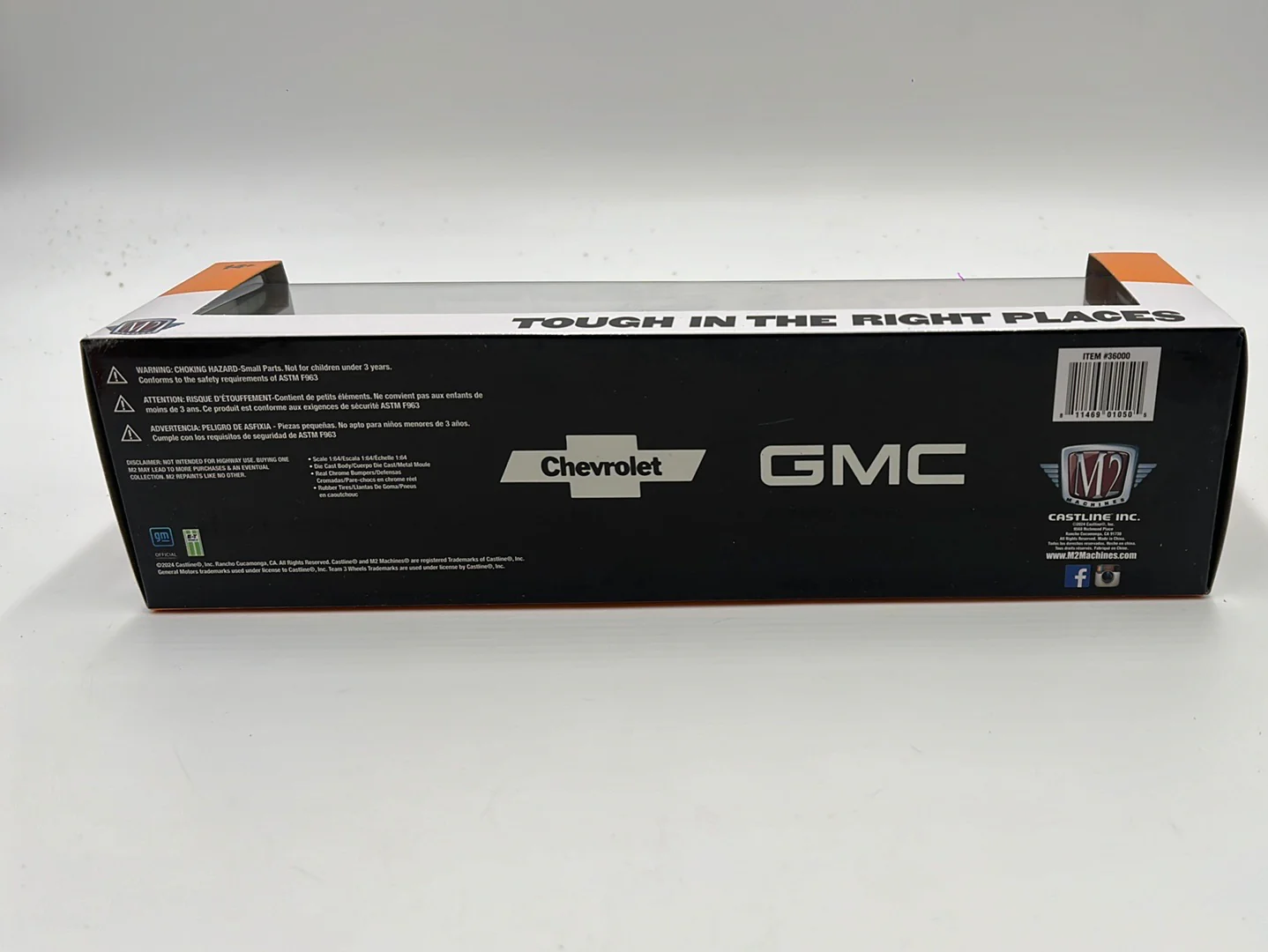 M2 Machines 1973 Chevrolet Cheyenne Super 30 & 1975 GMC Grande 15 (R72) - Image 7