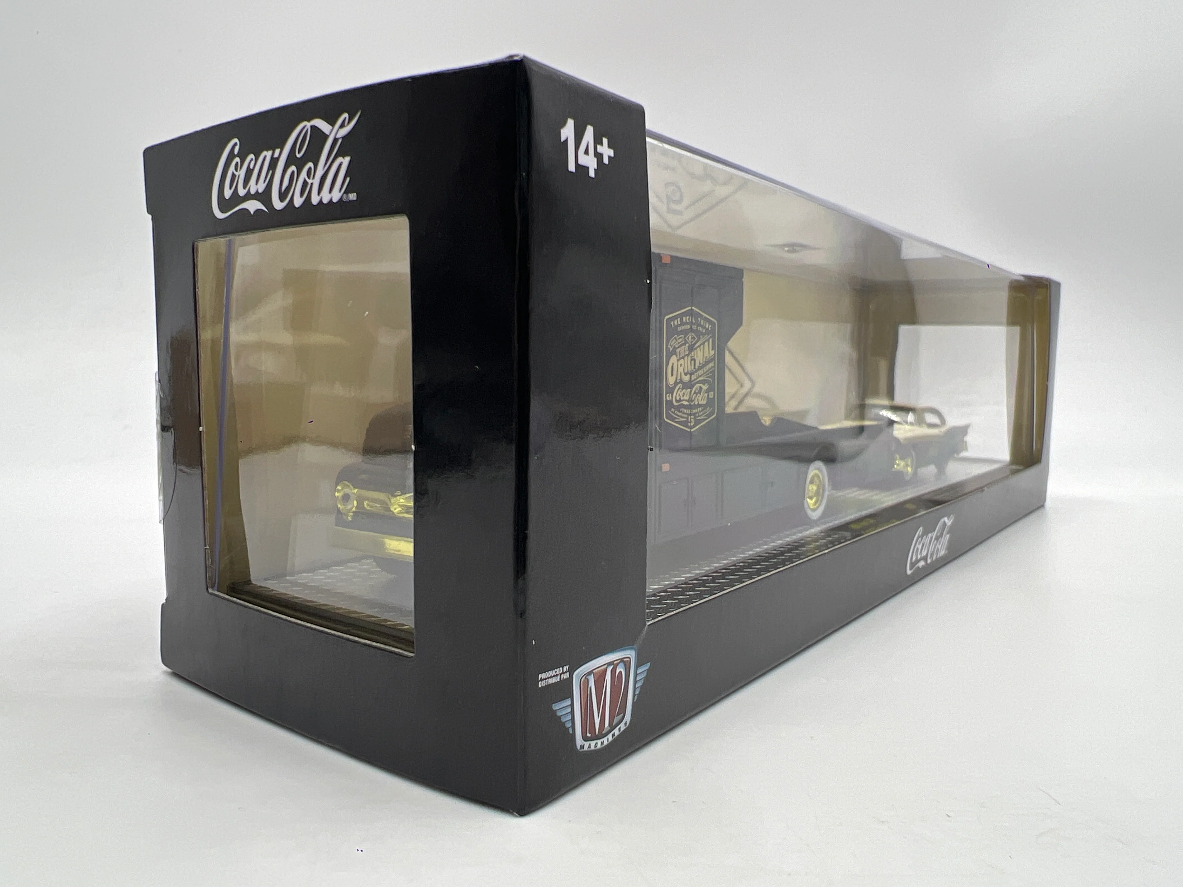 M2 Machines Auto Haulers CHASE Coca Cola 1956 Ford COE & 1957 Ford Fairlane 500 TW33 - Image 4