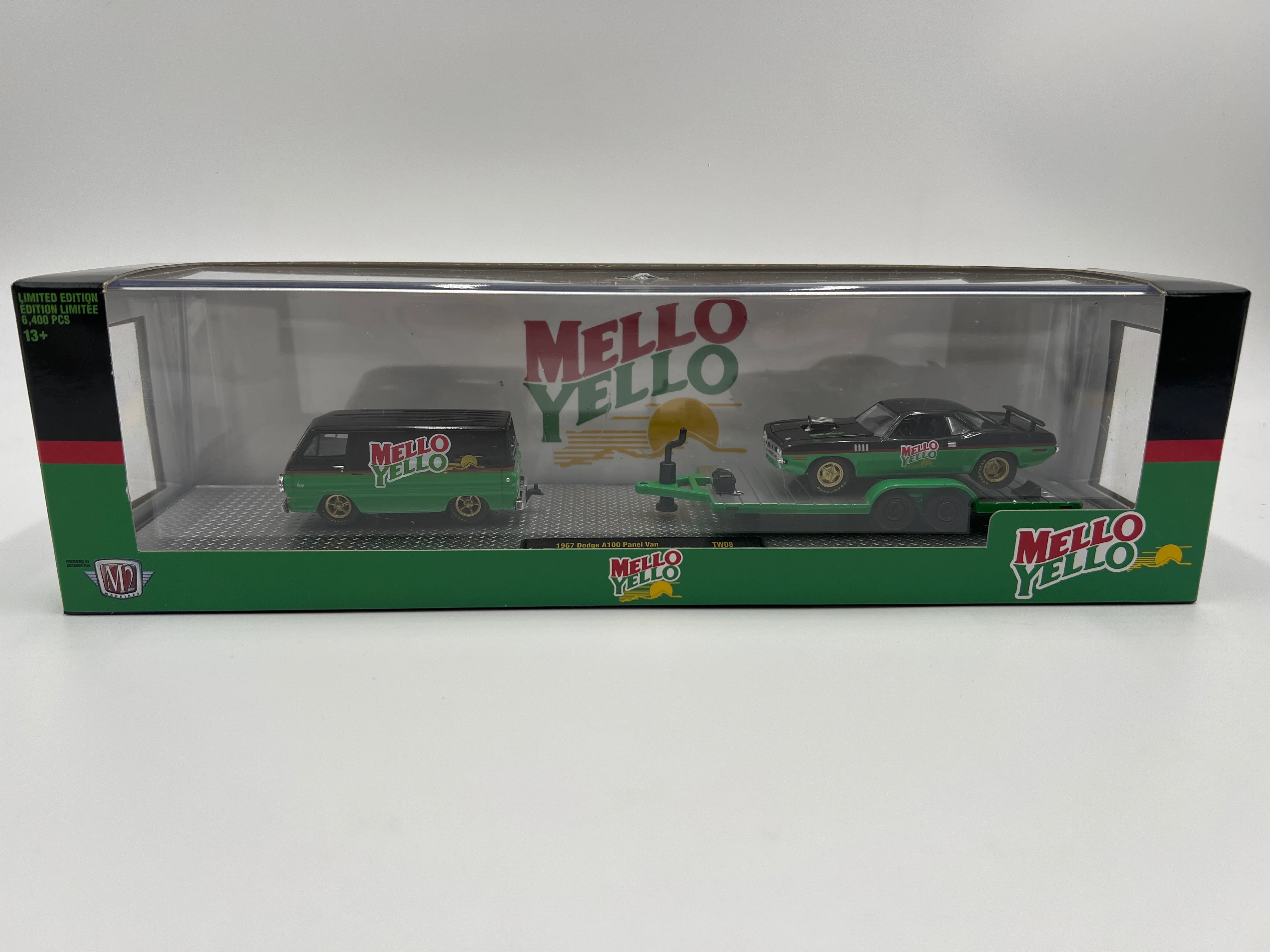 M2 Machines Auto Haulers Mello Yello 1967 Dodge A100 Panel Van & 1971 Plymouth Hemi Cuda TW08 - Image 2