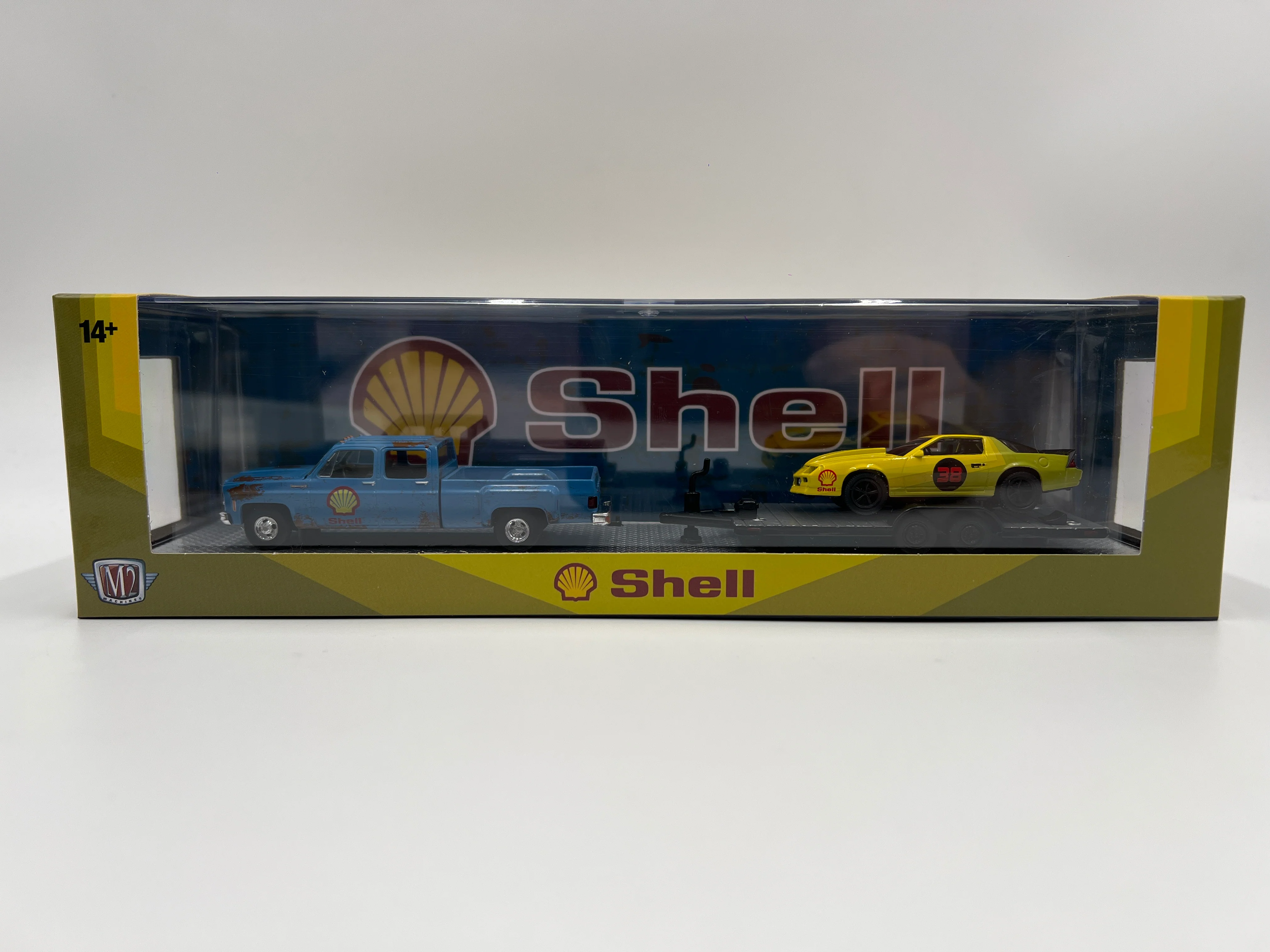 M2 Machines Auto Haulers Shell 1977 Chevrolet Cheyenne Super 30 & 1985 Chevrolet Camaro IROC-Z R83 - Image 2