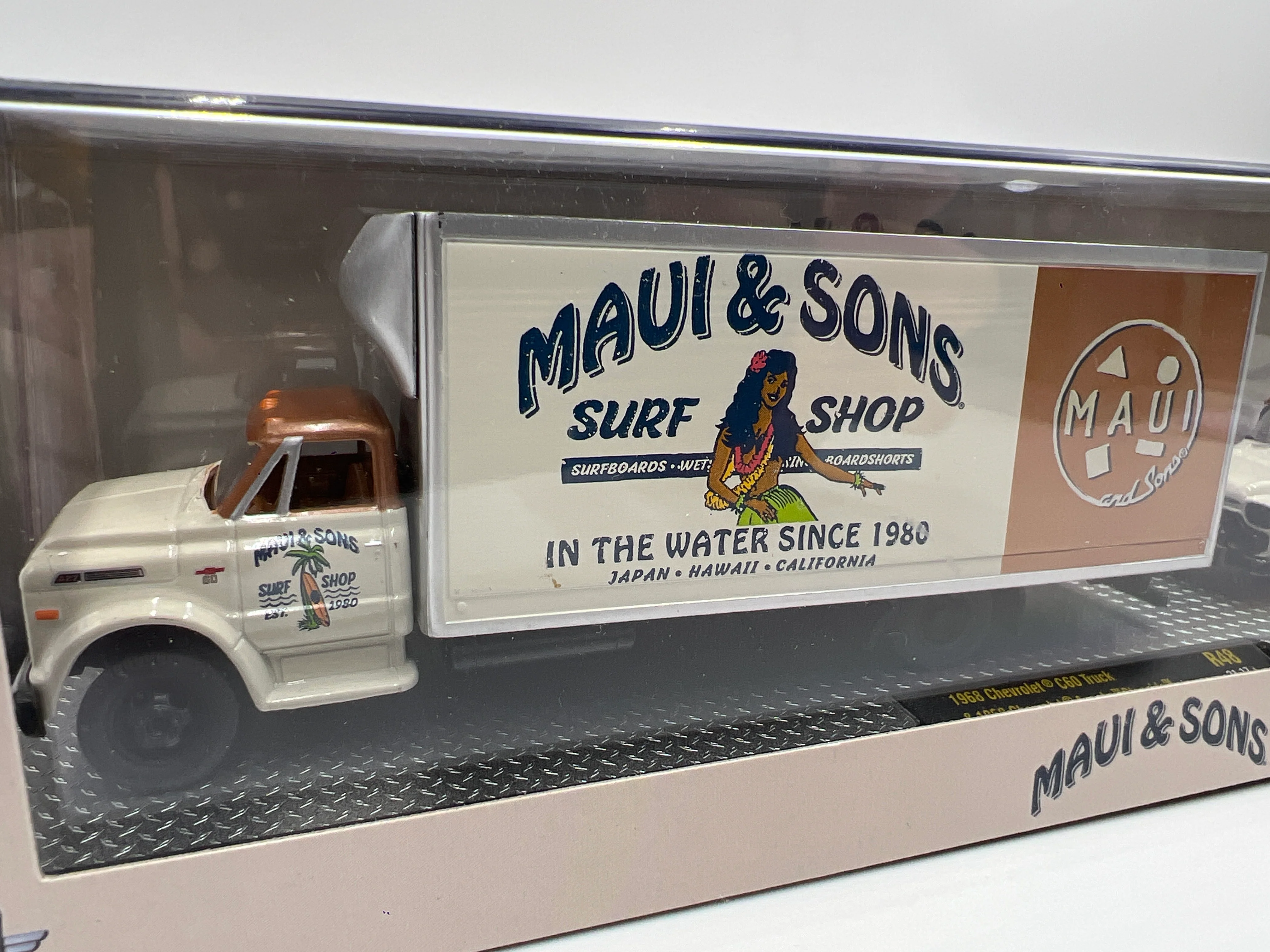 M2 Machines Auto Haulers Maui & Sons 1968 Chevrolet C60 Truck & 1958 Chevrolet Apache Stepside R48 - Image 3