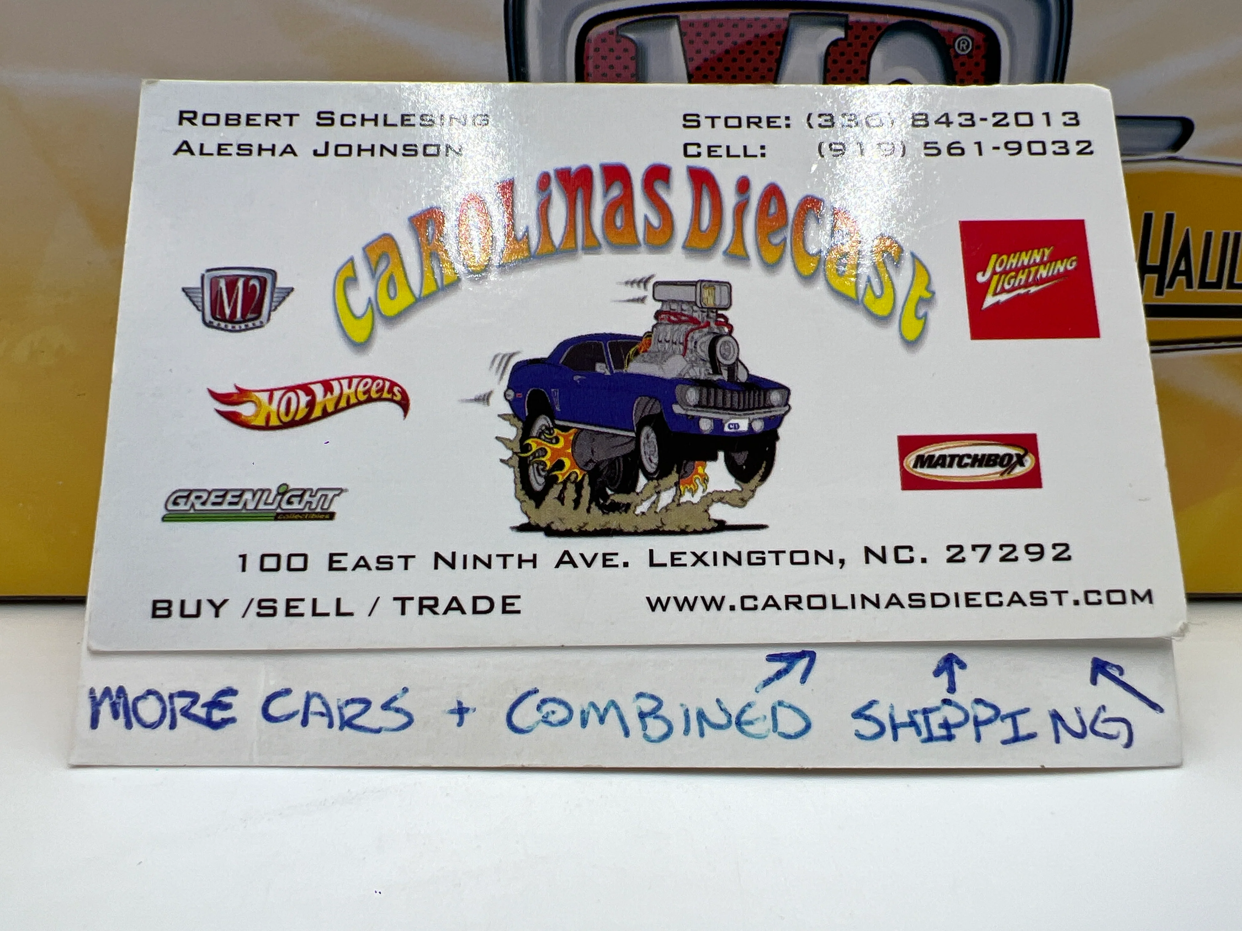 M2 Machines Premium Edition Auto Haulers 1966 Ford C-600 & 1966 Ford Mustang Fastback 2+2 R21 - Image 10