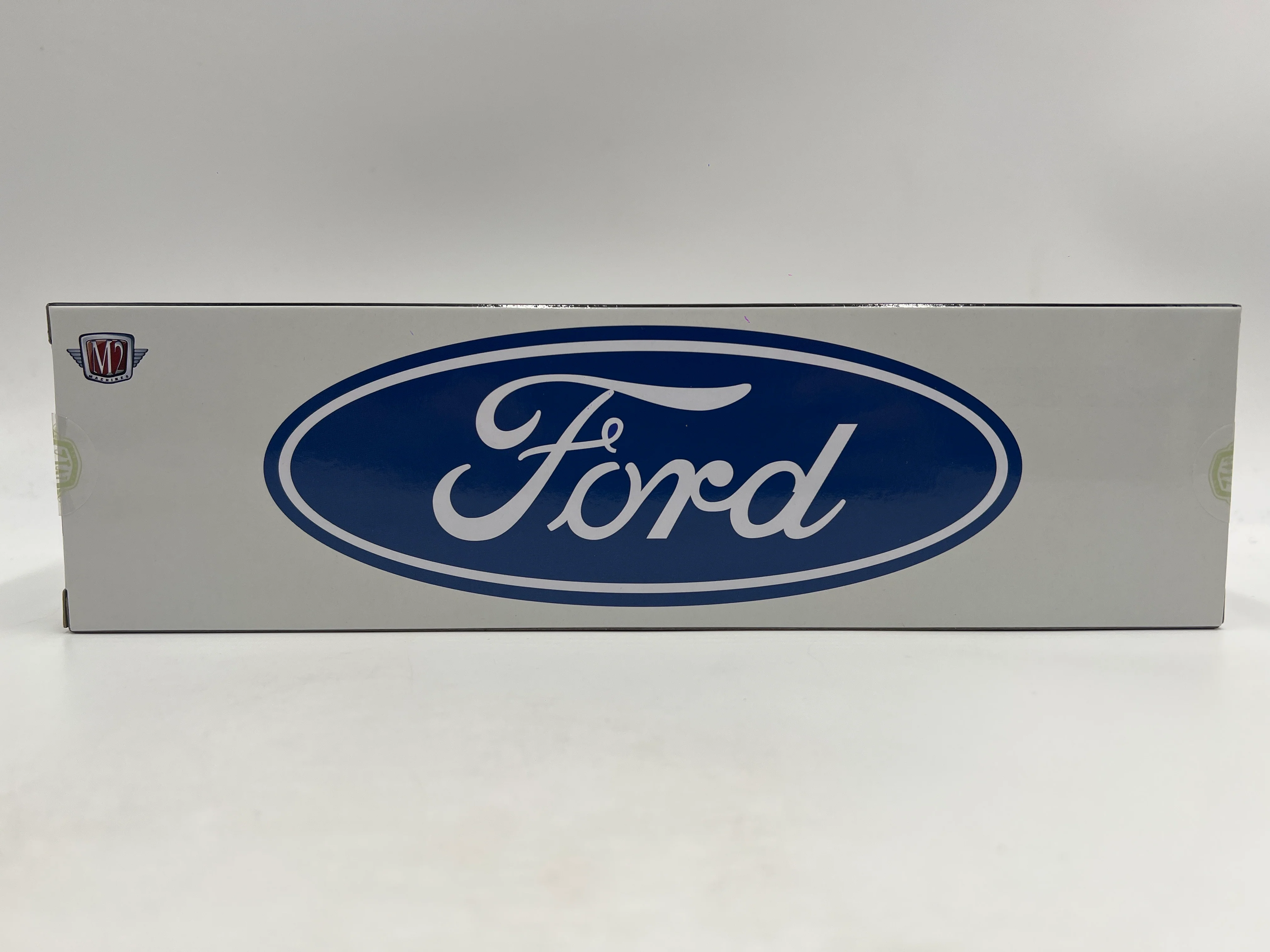 M2 Machines Auto Haulers R92 1972 Ford F-250 Ranger 4x4 & 1969 Ford Mustang GT 390 - Image 4