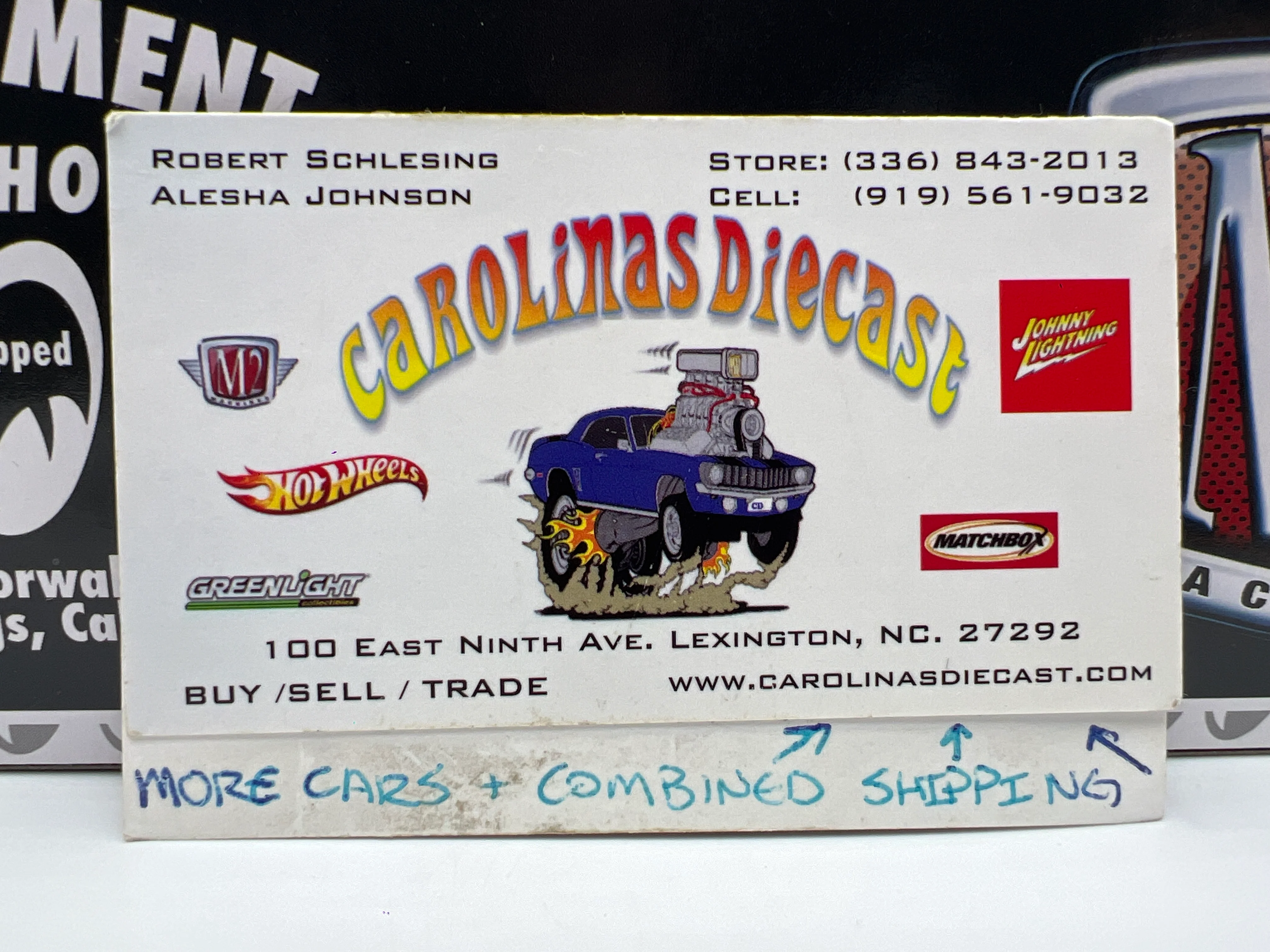 M2 Machines Auto Haulers Walmart Exclusive Mooneyes 1969 Dodge L600 & 1969 Dodge Charger Daytona S30 - Image 6