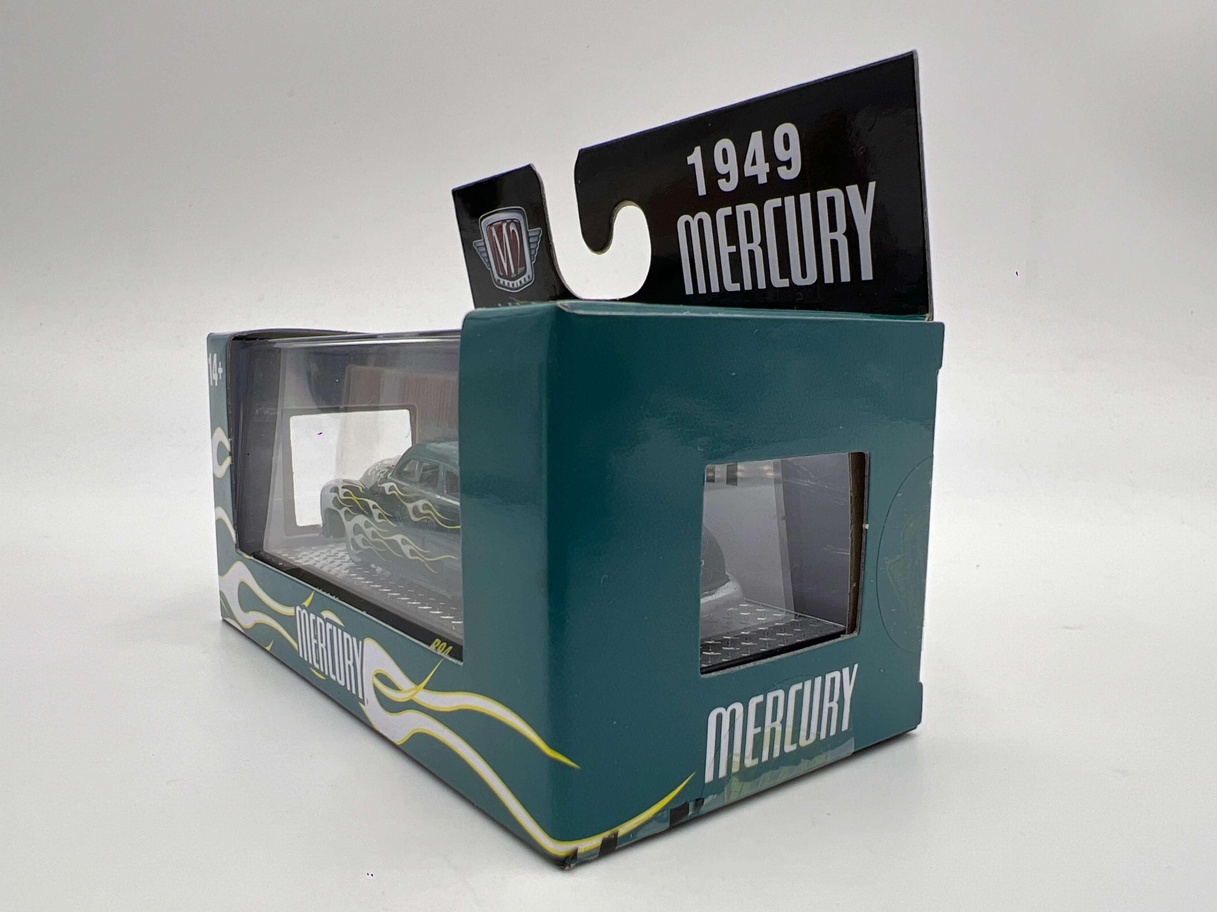 M2 Machines Auto-Thentics 1949 Mercury Custom R94 - Image 4