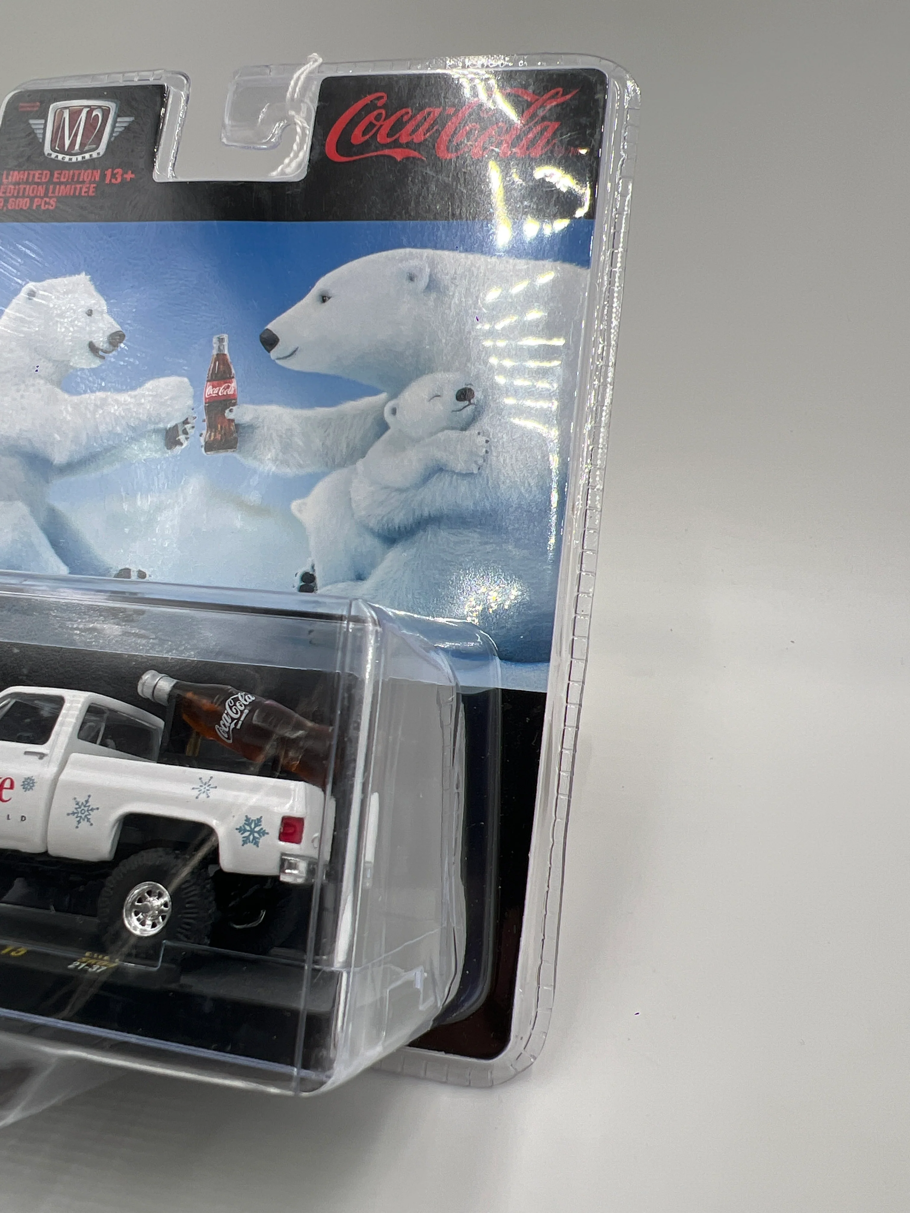 M2 Machines Coca Cola 1976 GMC Sierra Grande 15 White SK04 194B - Image 3