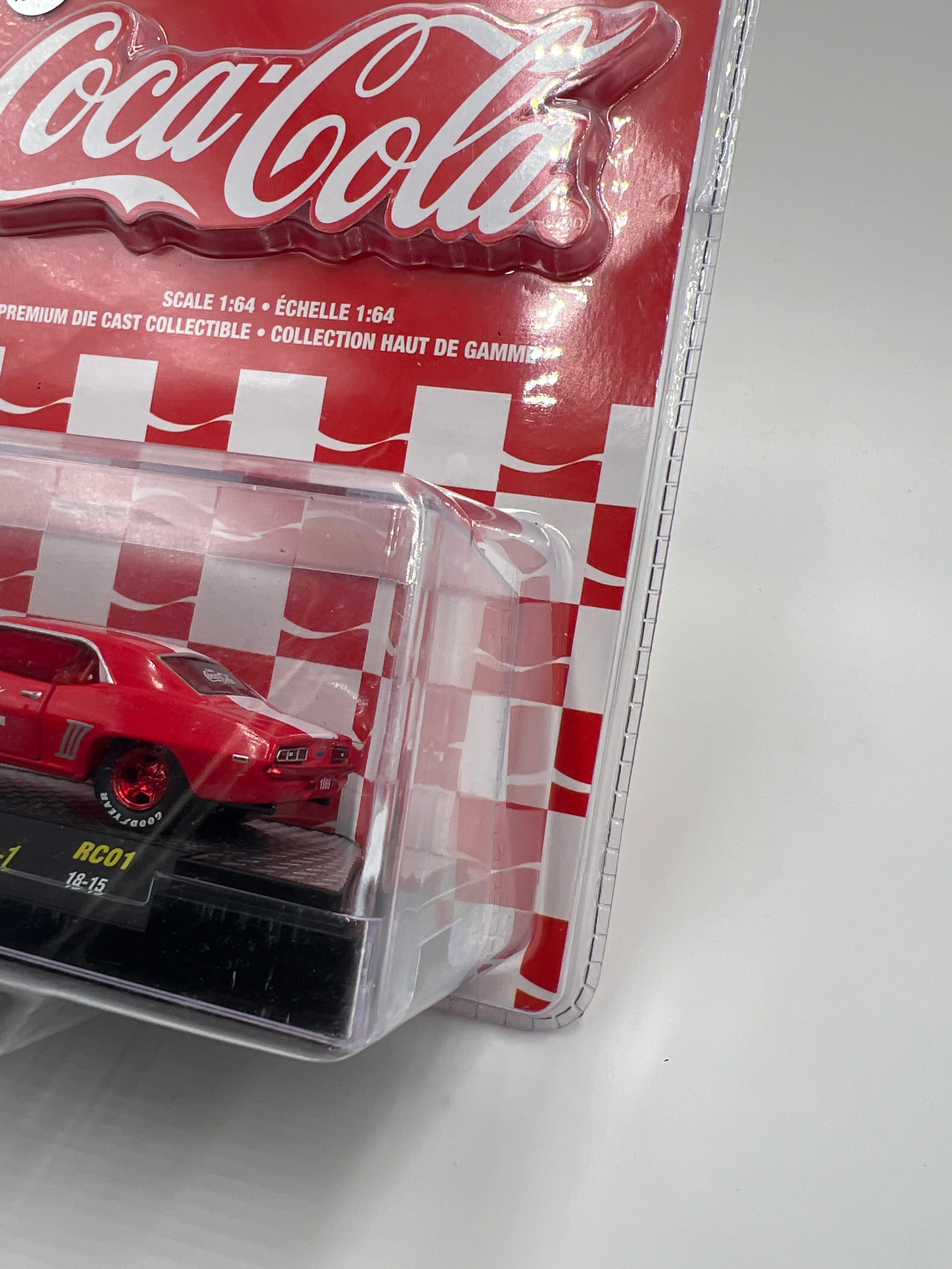 M2 Machines Coca Cola CHASE 1969 Chevrolet Camaro ZL-1 Red RC01 - Image 3