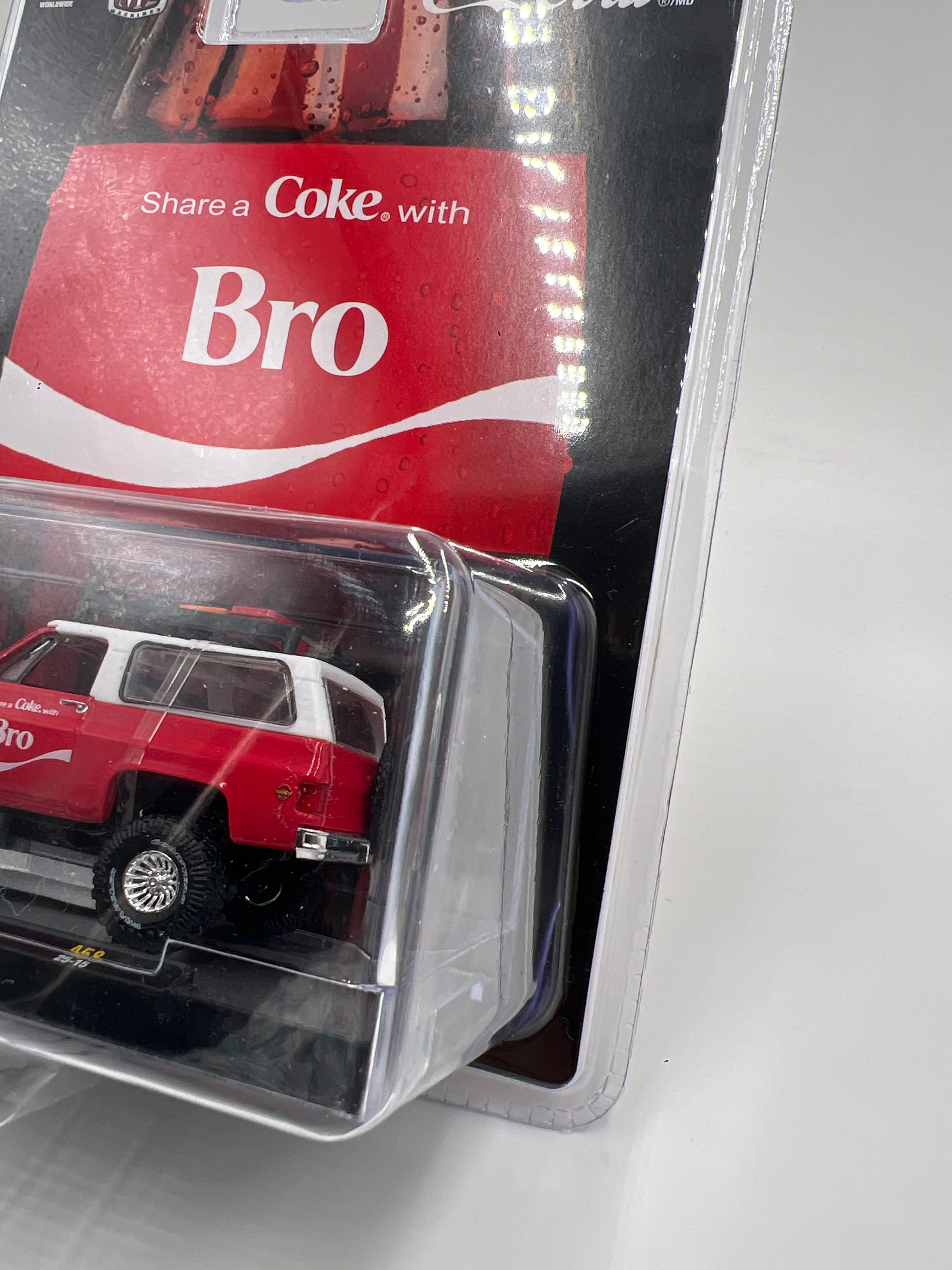M2 Machines Coca Cola Bro 1973 Chevrolet K5 Blazer Red Bro A58 204D - Image 3