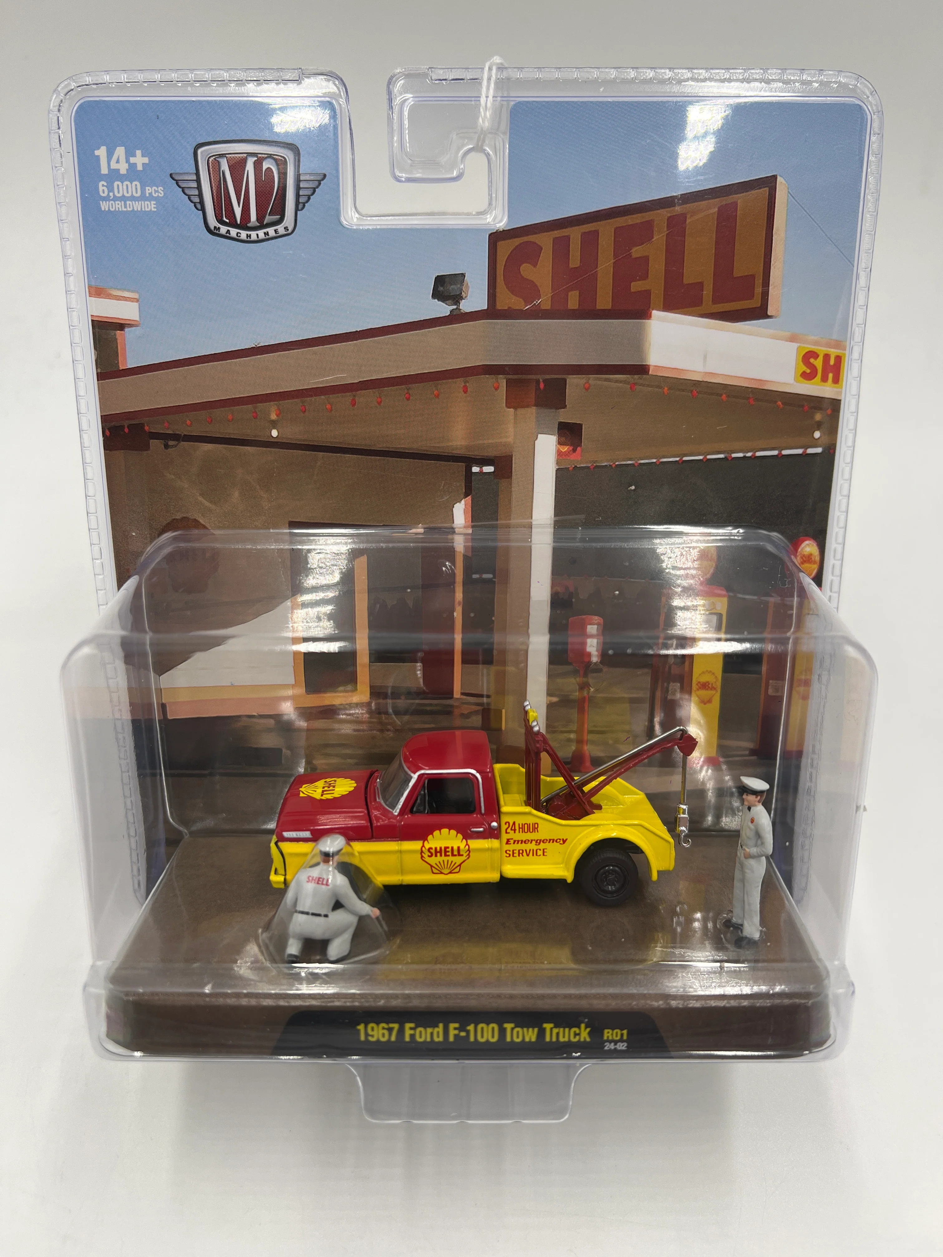 M2 Machines Diorama 1967 Ford F-100 Tow Truck Shell R01 195H - Image 2