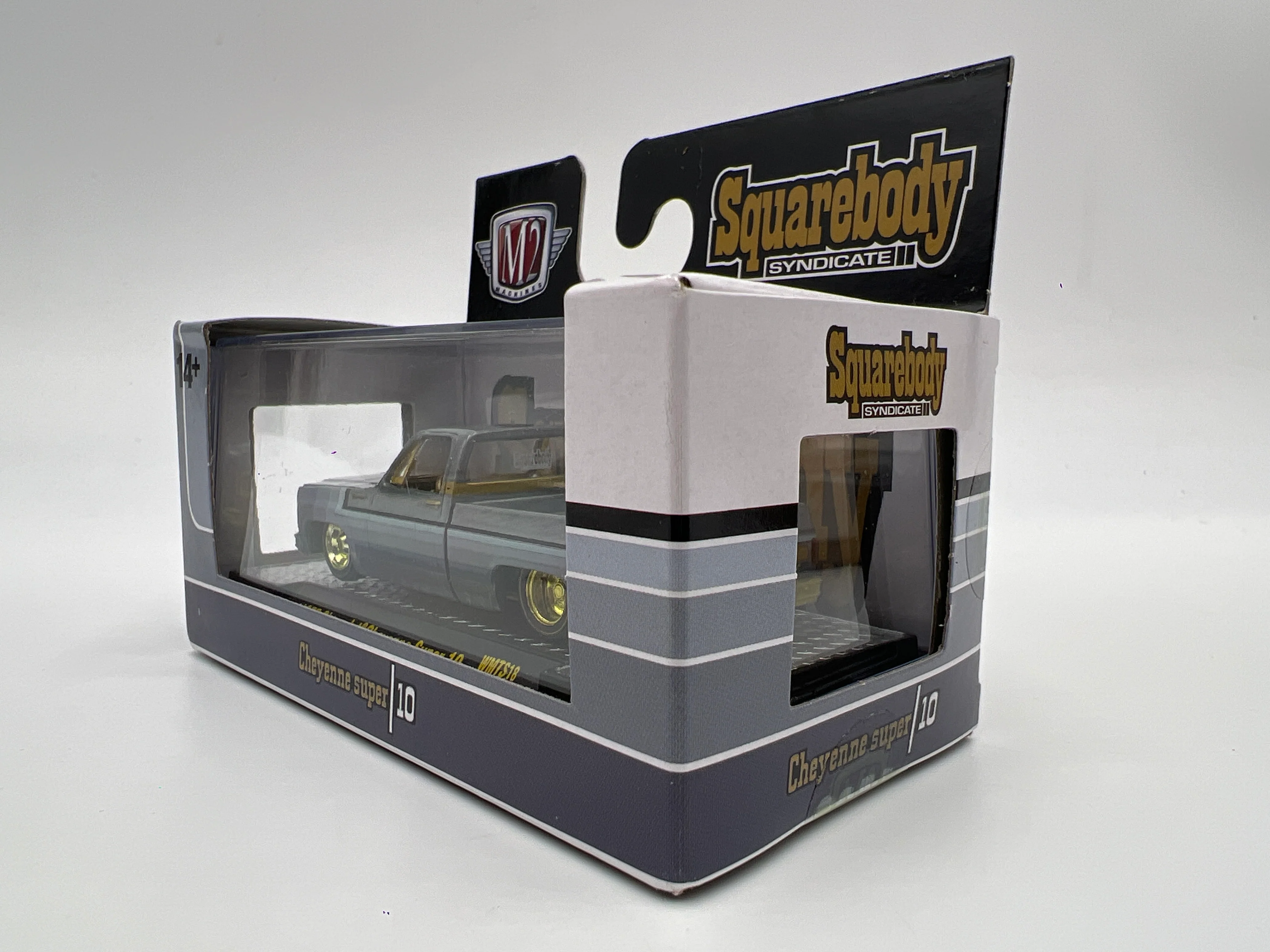 M2 Machines Walmart Squarebody Syndicate RAW CHASE 1/250 1975 Chevrolet Cheyenne Super 10 W/Protector WMTS18 - Image 3