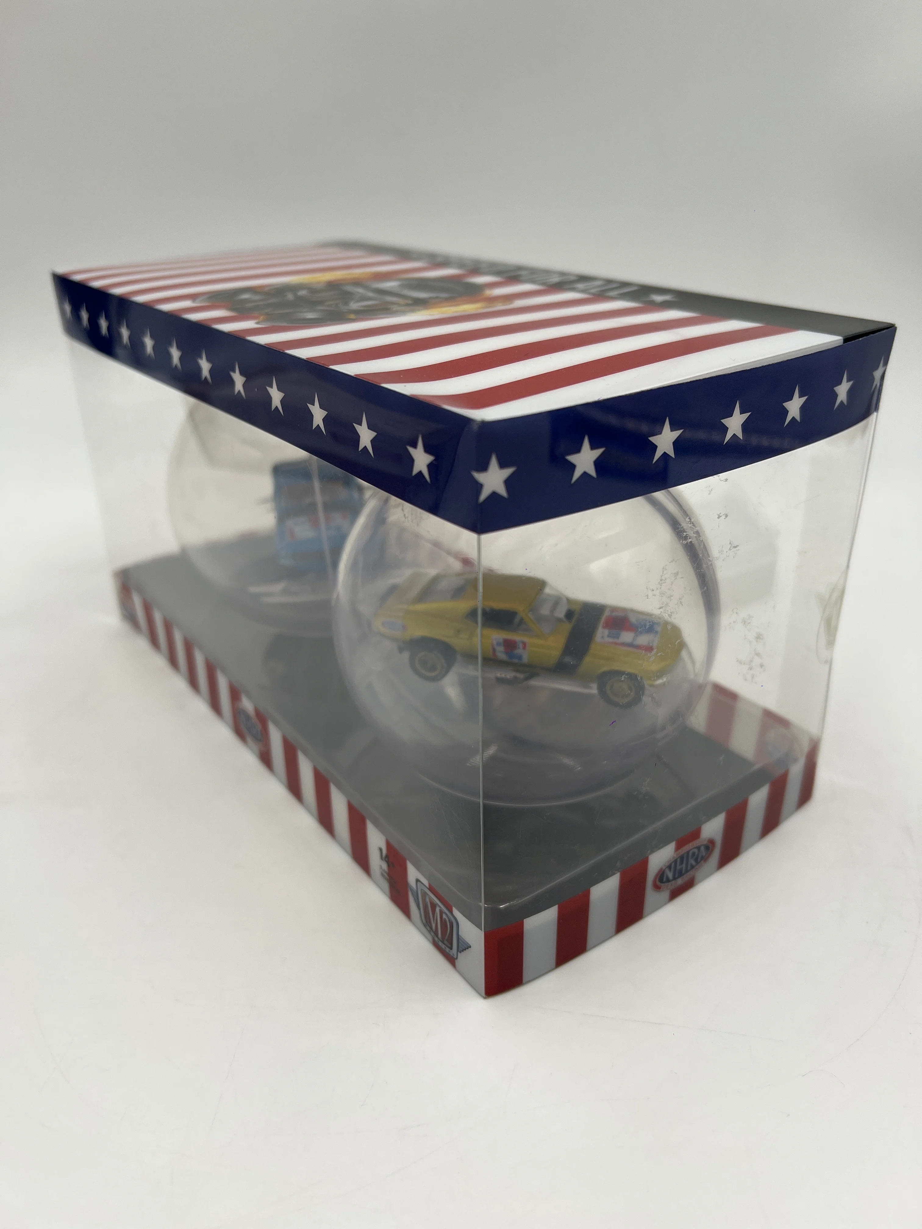 M2 Machines Holiday Ornaments 2 Pack 1969 Ford Mustang NHRA Funny Car - Image 6