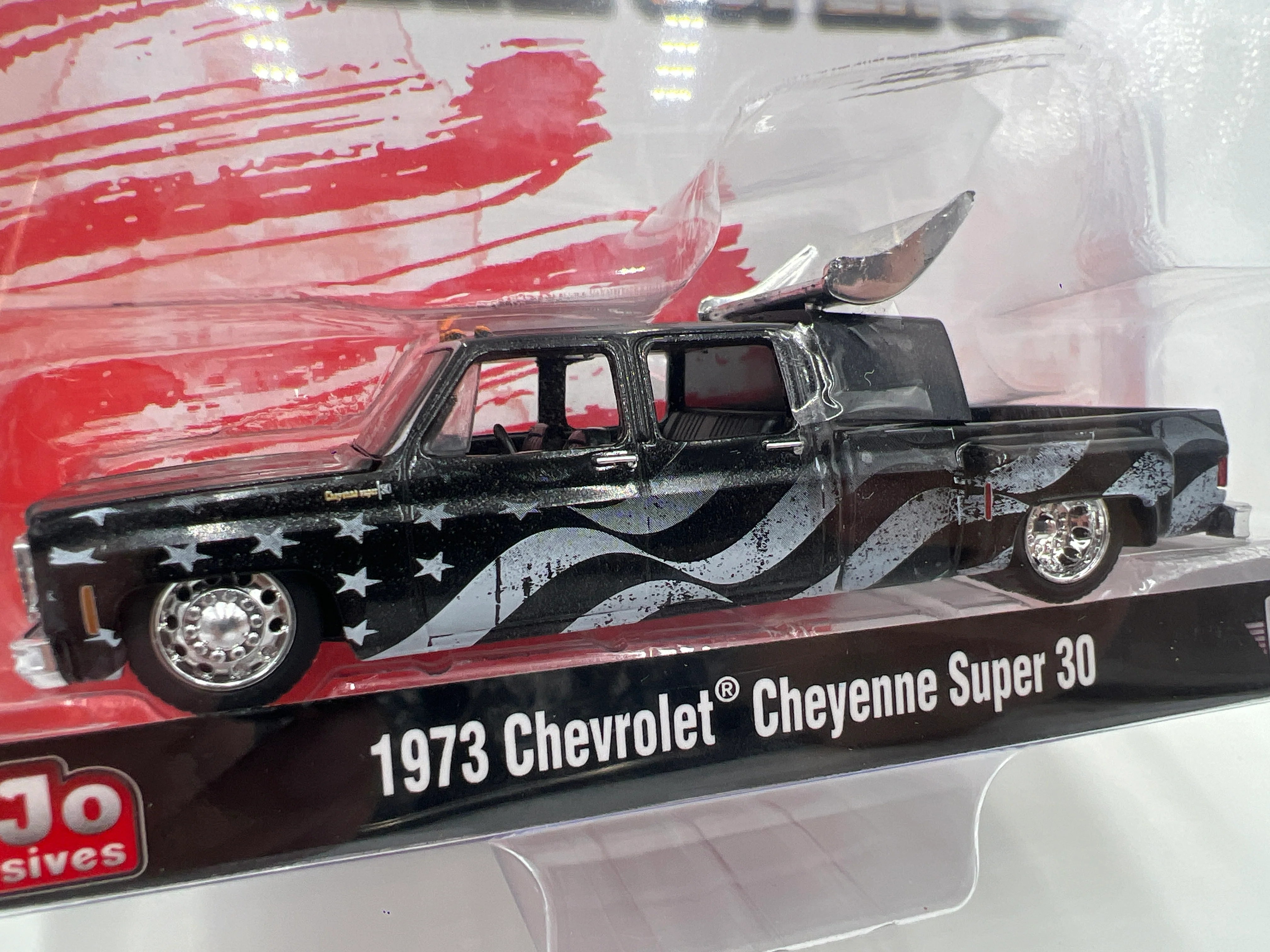 2025 M2 Machines Mijo Exclusives Stars & Stripes 1973 Chevrolet Cheyenne Super 30 Black mjs07 199D - Image 2