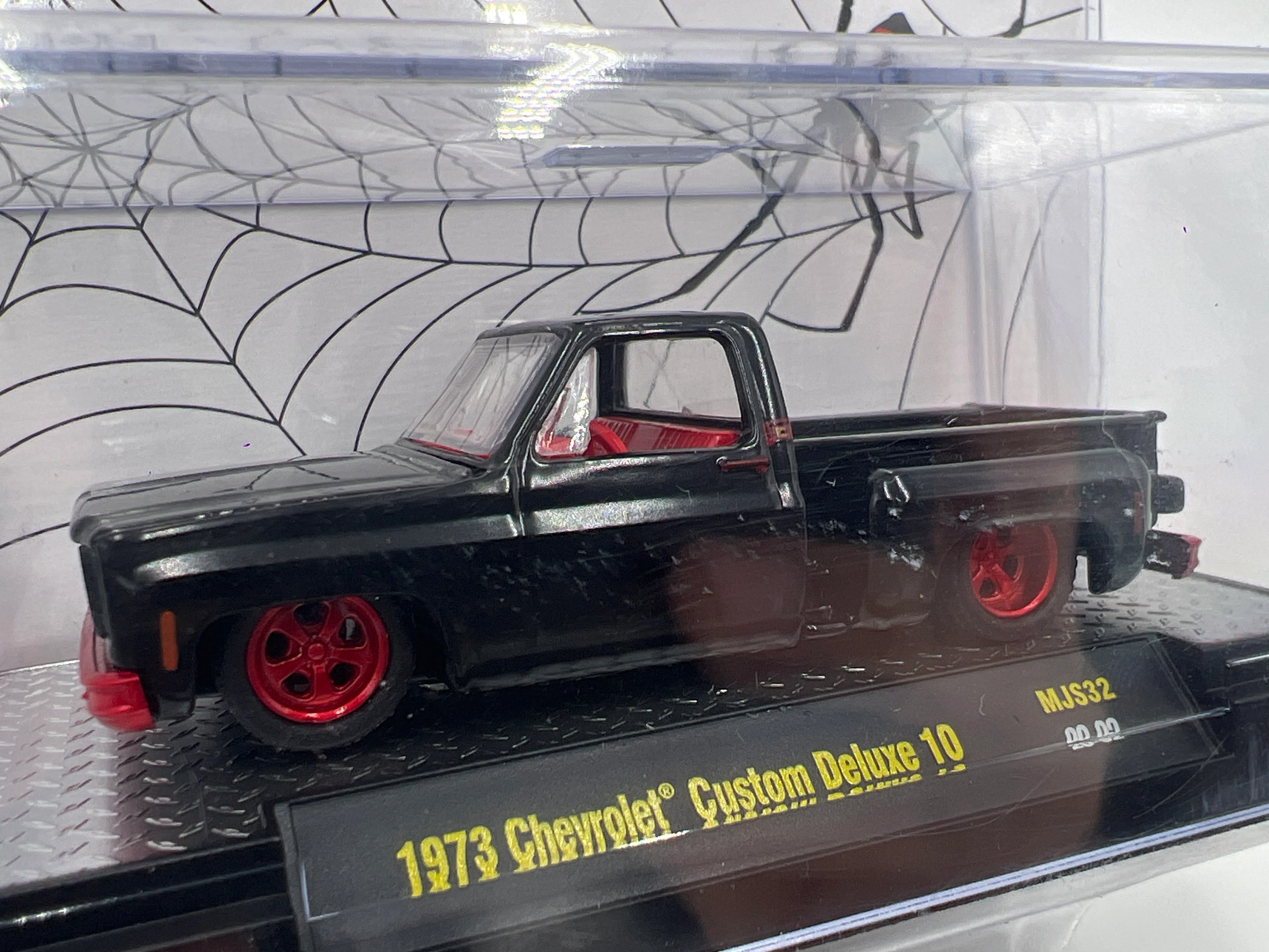 M2 Machines MiJo Exclusives CHASE 1/500 1973 Chevrolet Custom Deluxe 10 MJS32 - Image 2