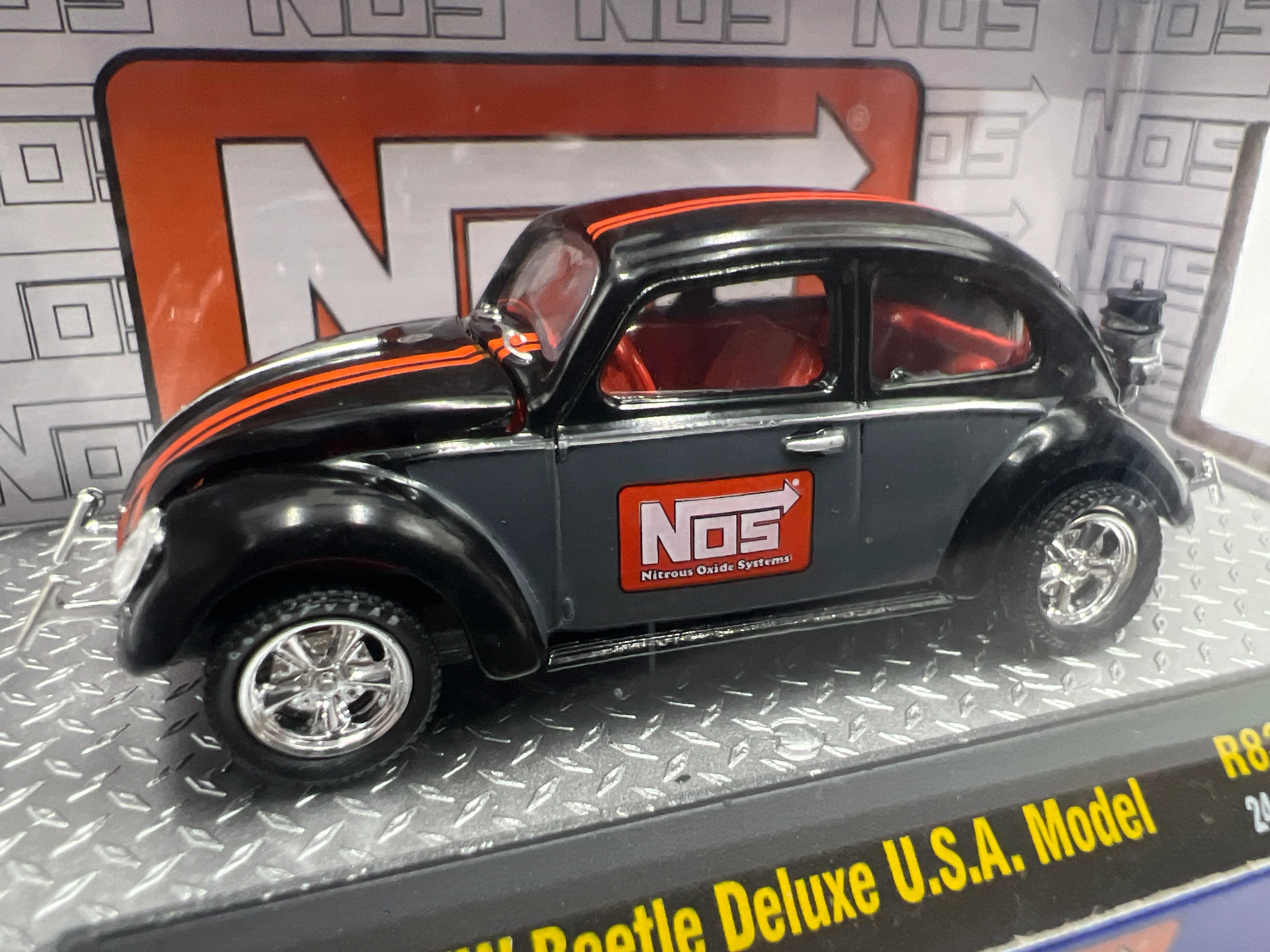 M2 Machines NOS 1953 VW Beetle Deluxe U.S.A. Model R83 - Image 3