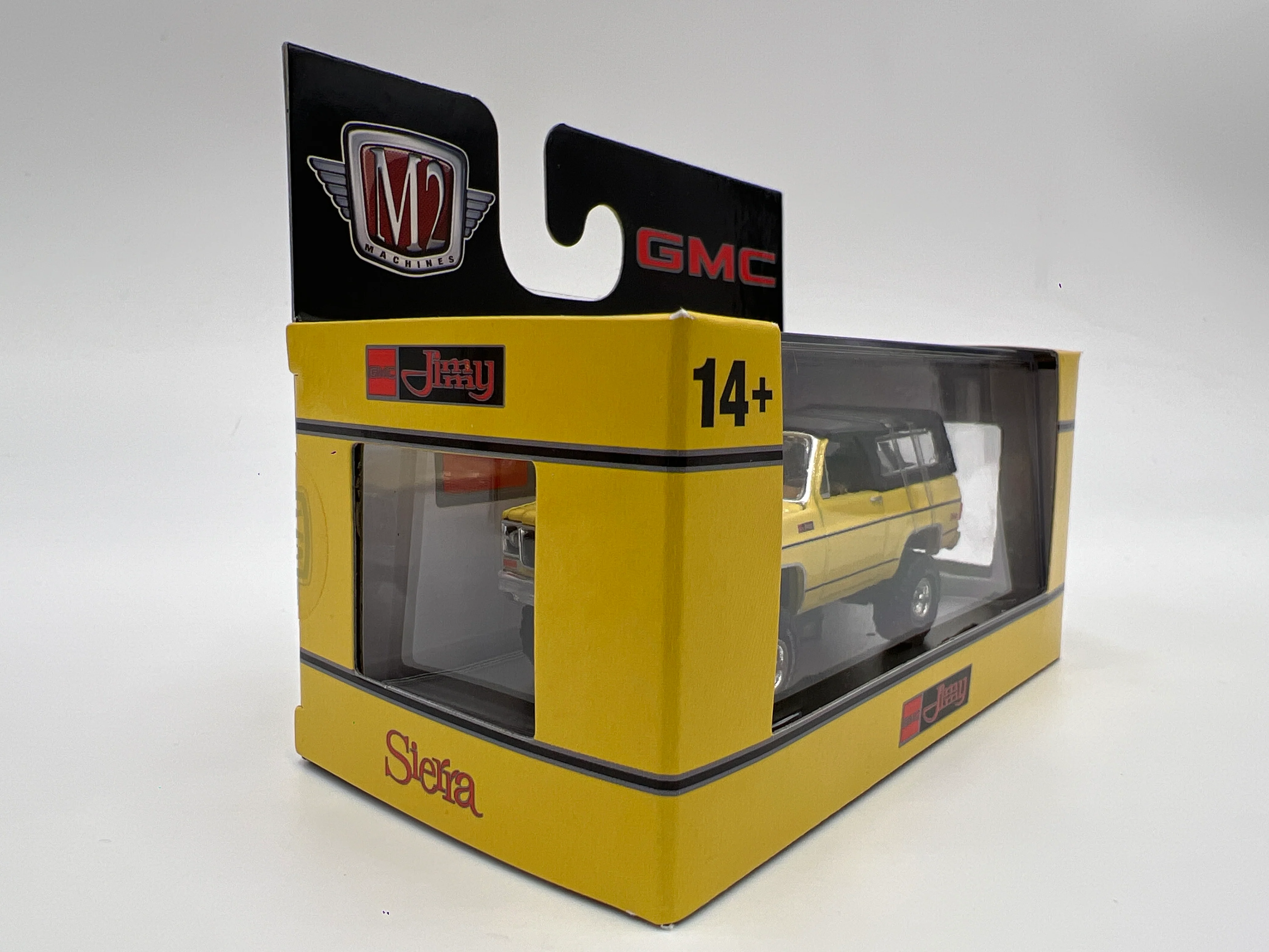 M2 Machines Auto-Thentics 1973 GMC Jimmy Sierra 4x4 Yellow R95 - Image 4