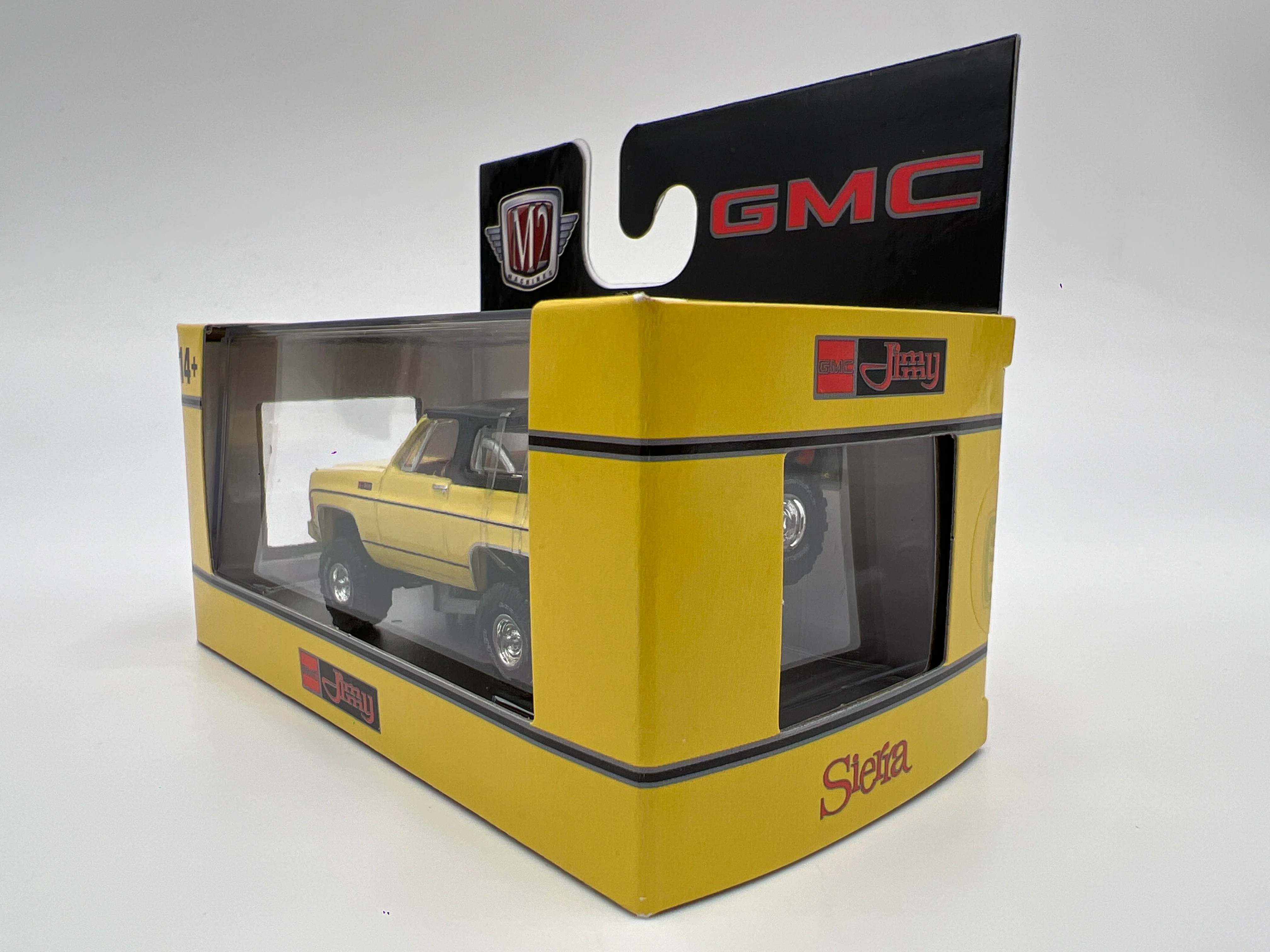M2 Machines Auto-Thentics 1973 GMC Jimmy Sierra 4x4 Yellow R95 - Image 5