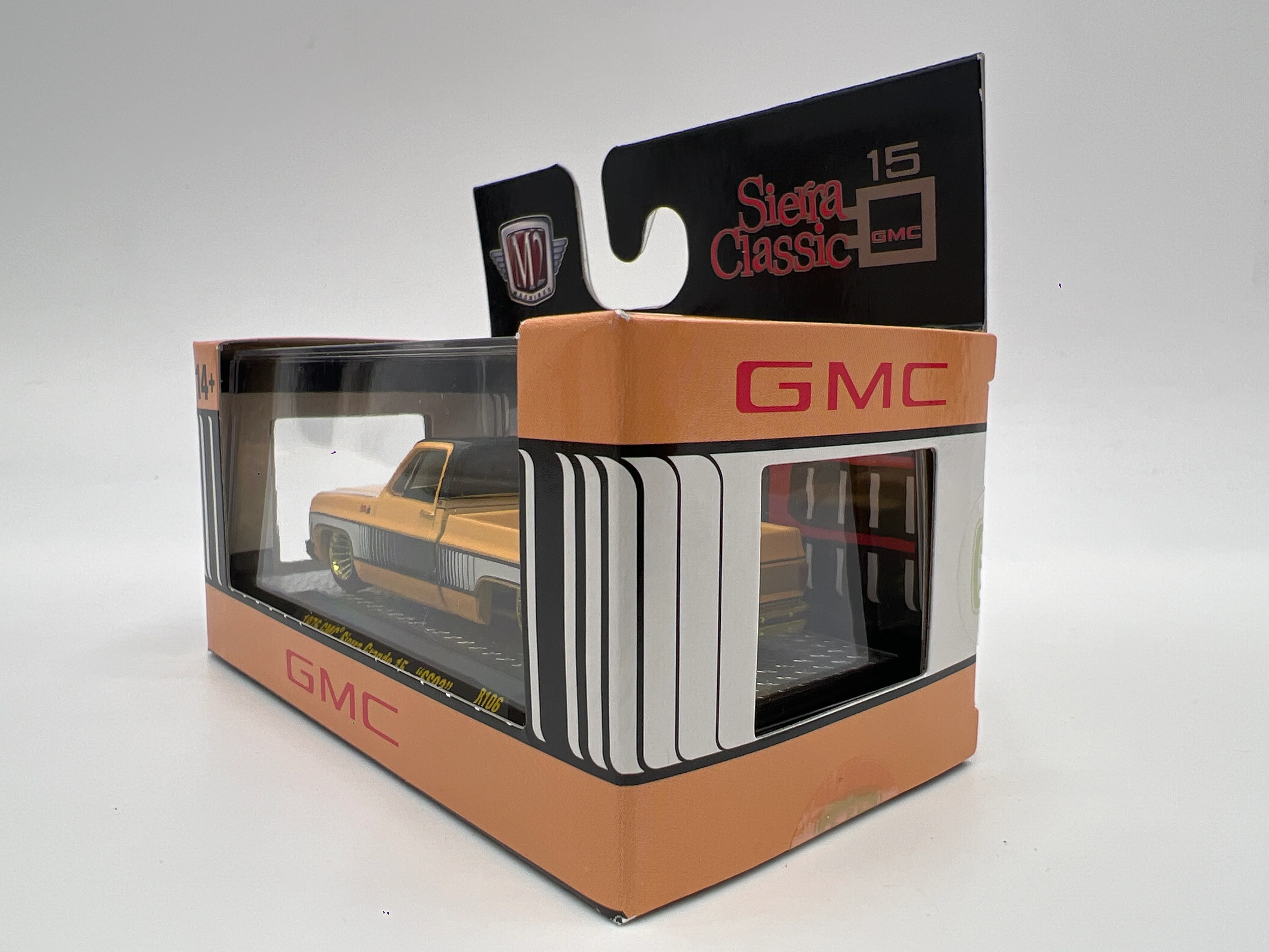 M2 Machines R106 CHASE 1976 GMC Sierra Grande 15 SS02 Orange - Image 3