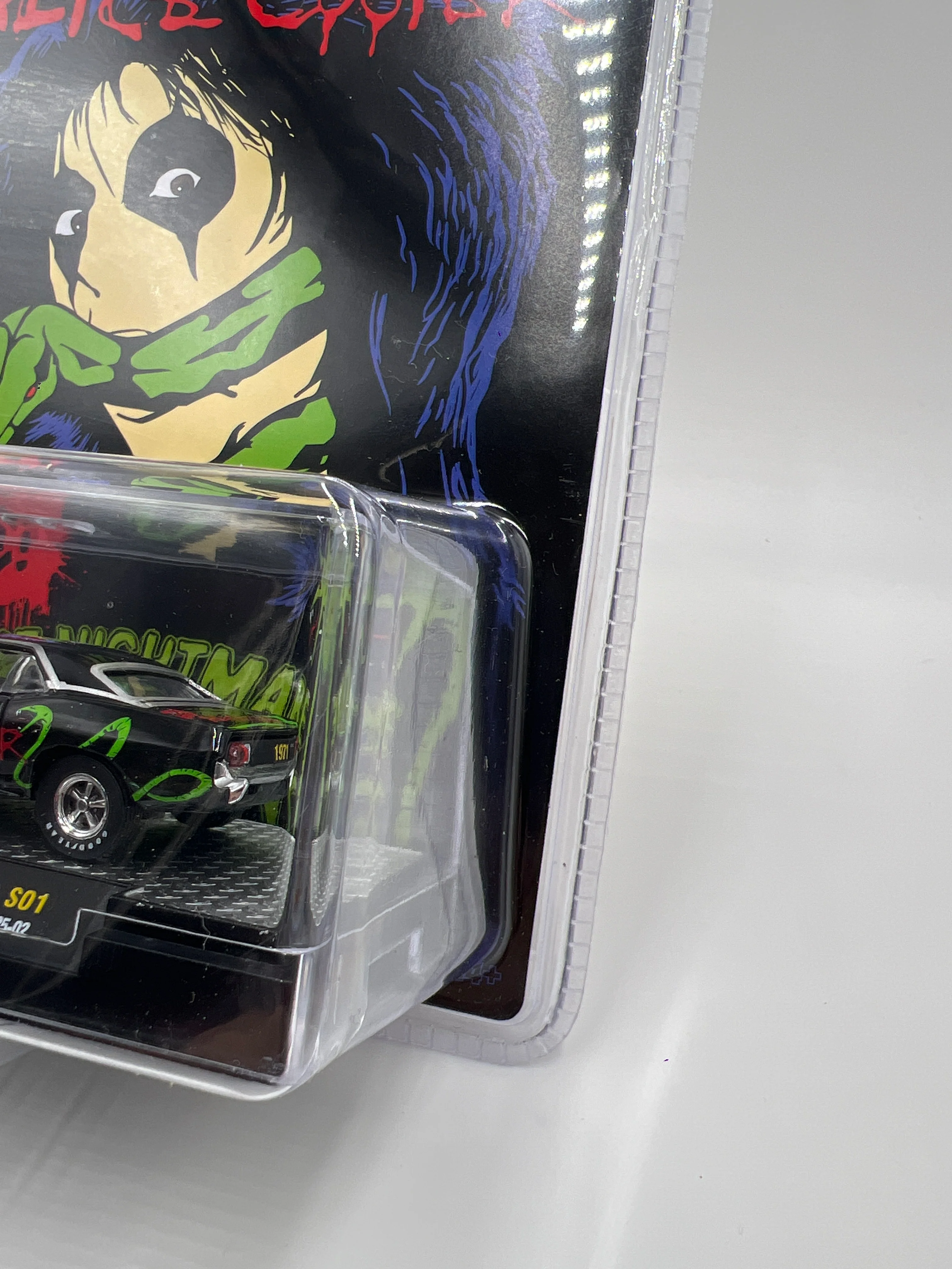 M2 Machines Rock Legends Alice Cooper 1971 Plymouth Cuda 383 Black S01 - Image 3
