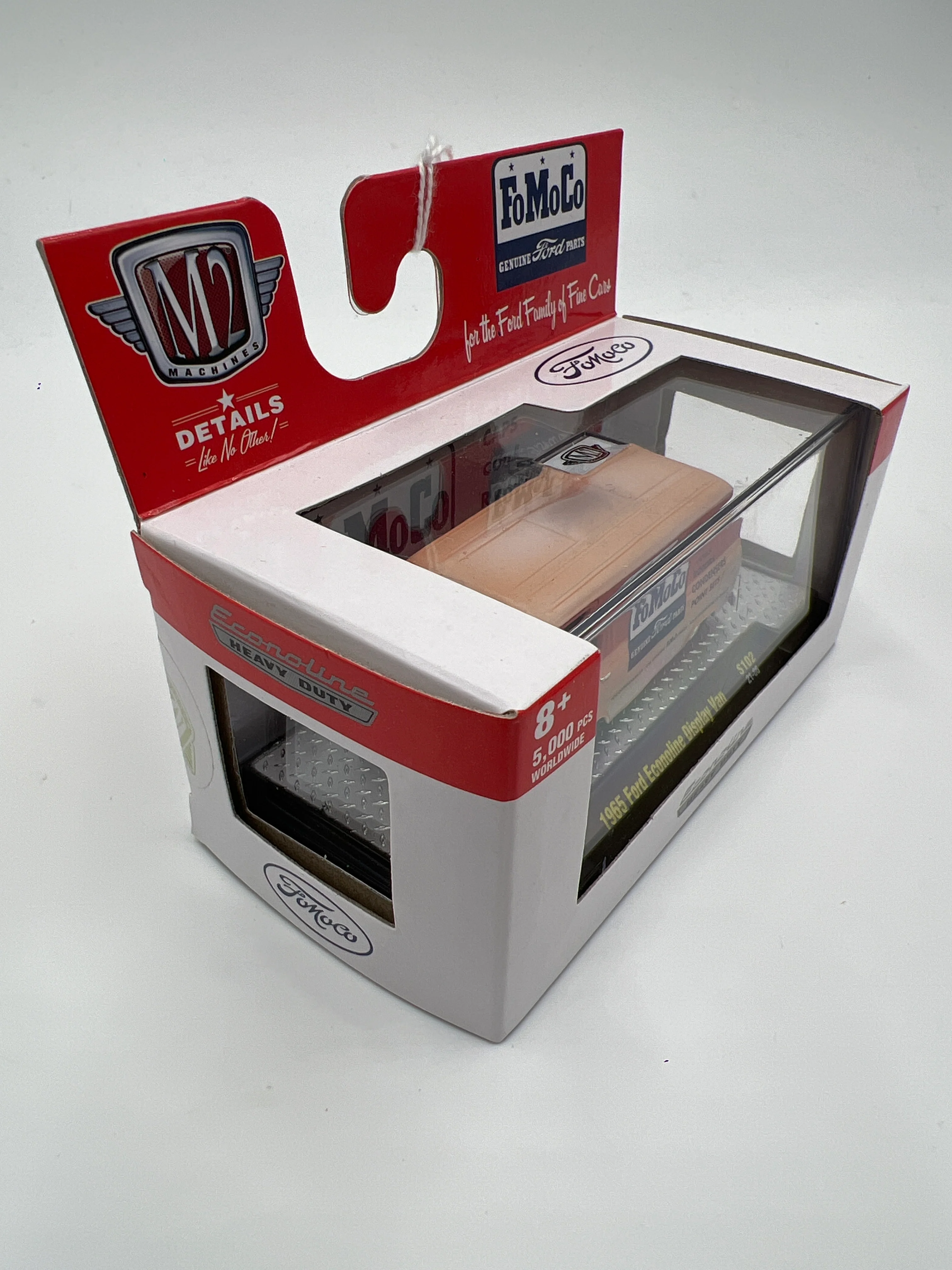 M2 Machines Target Exclusive FoMoCo 1965 Ford Econoline Display Van S102 - Image 5
