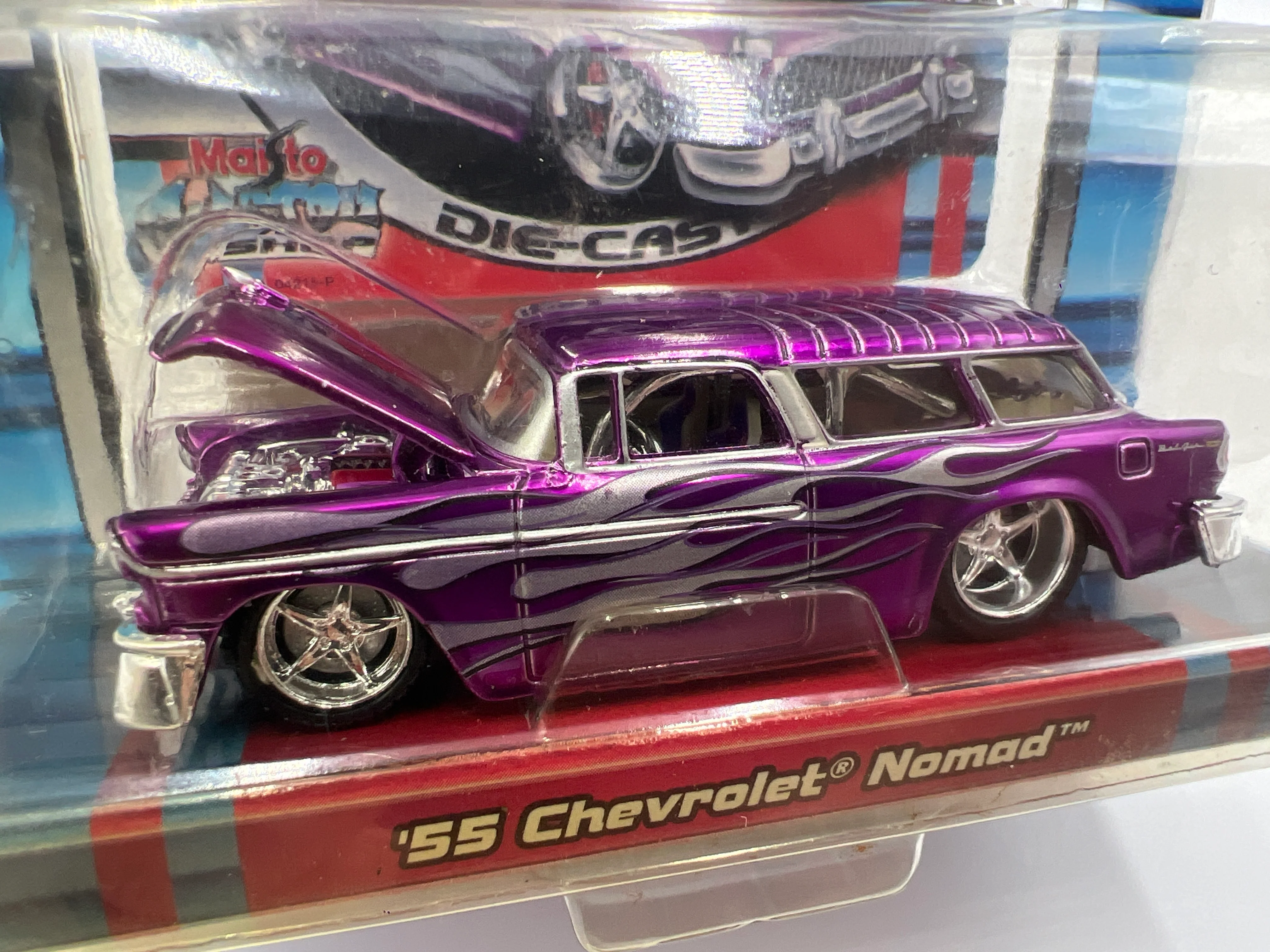 Maisto 1/64 Pro Rodz 55 Chevrolet Nomad Purple 185i - Image 3