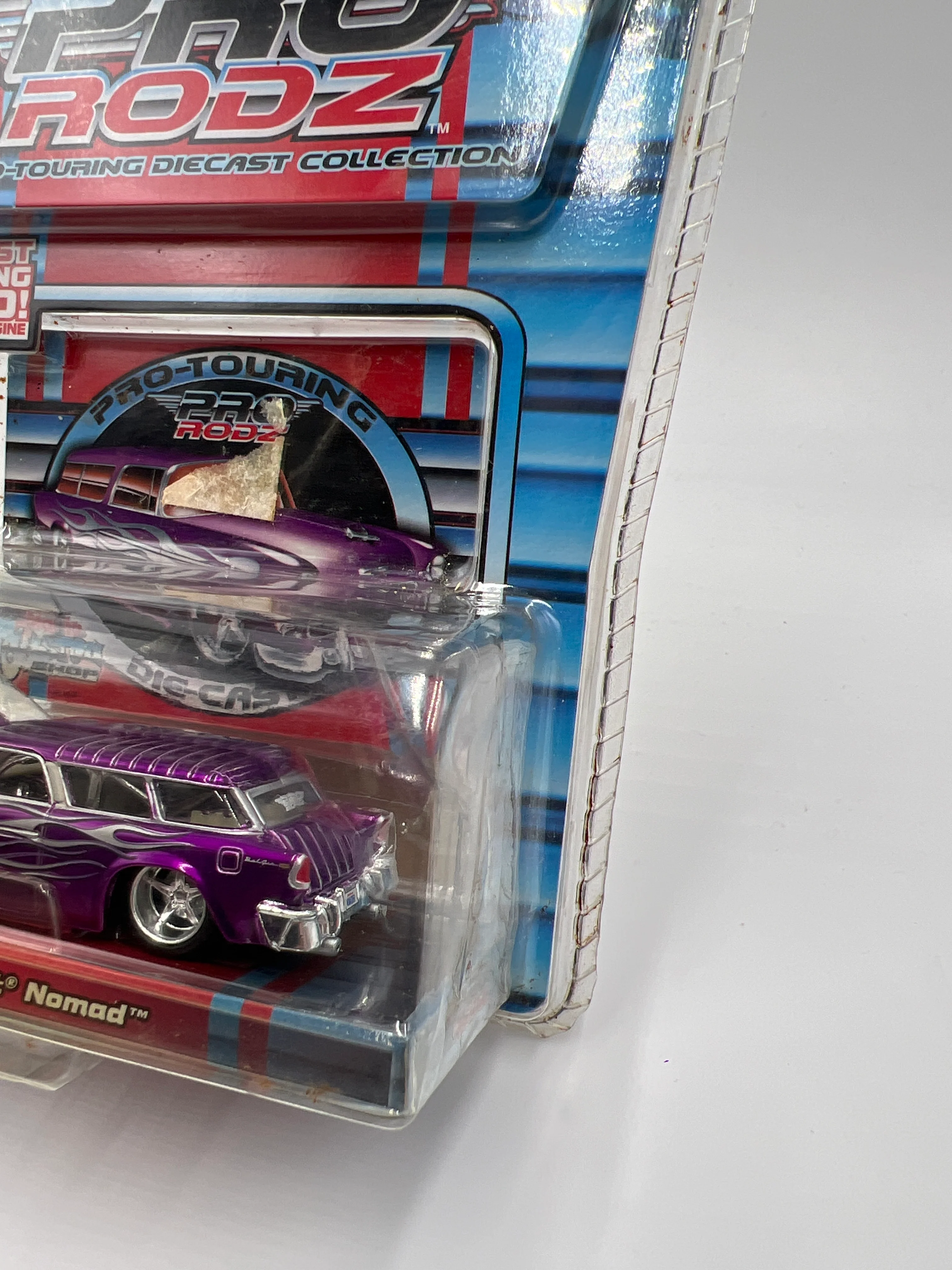 Maisto 1/64 Pro Rodz 55 Chevrolet Nomad Purple 185i - Image 4