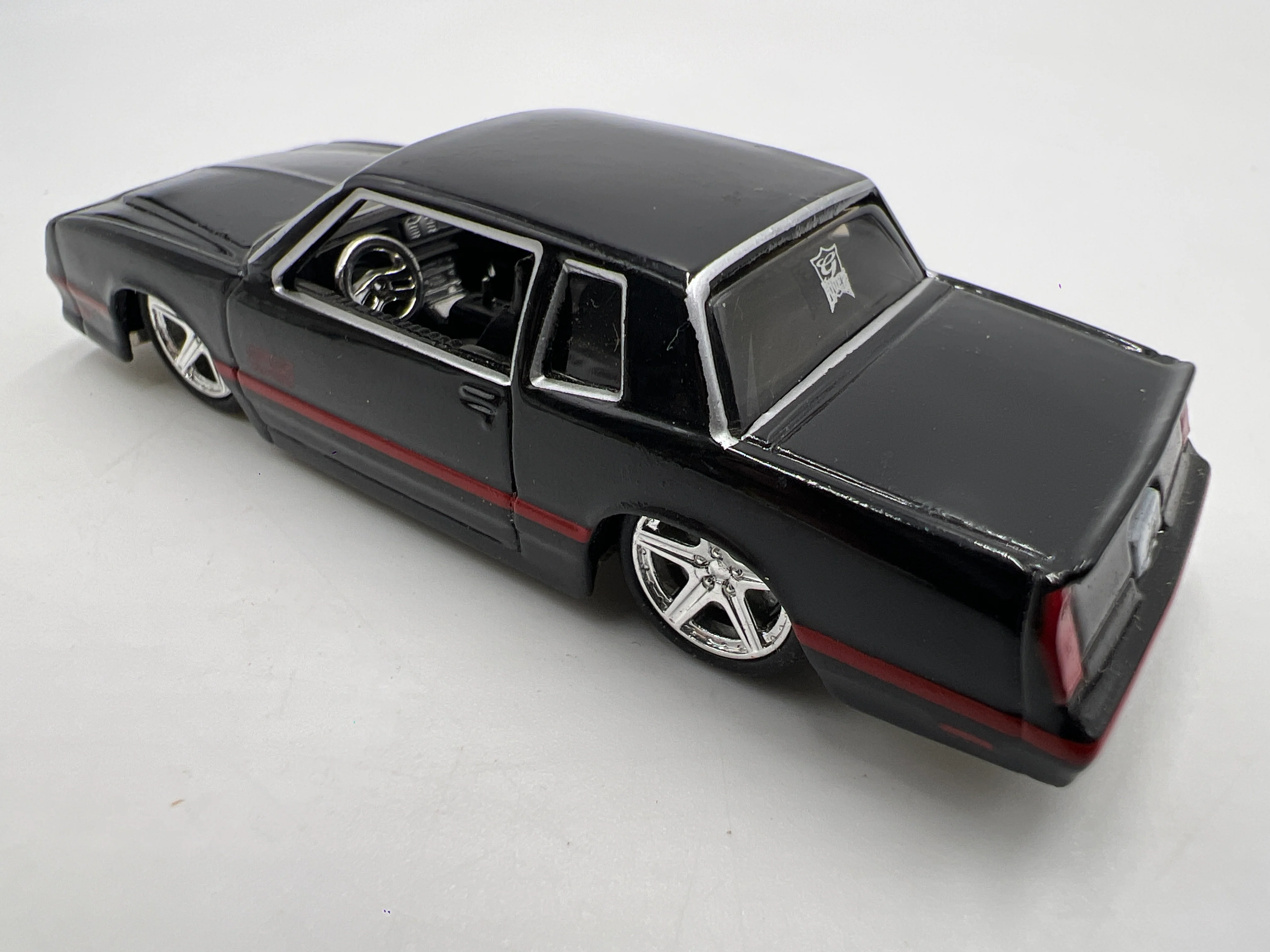 Maisto G Ridez 1986 Chevrolet Monte Carlo SS Black Loose - Image 3